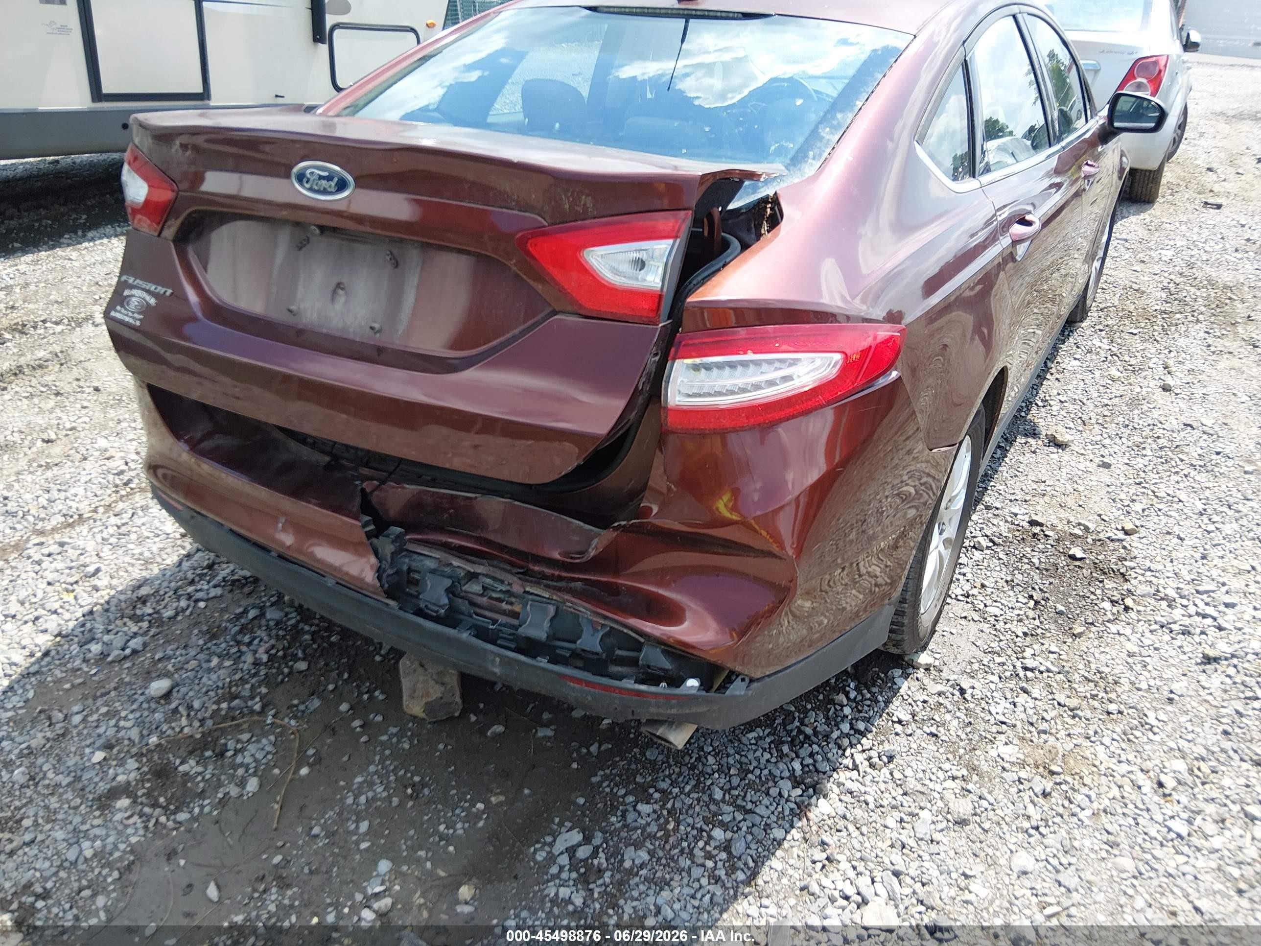 2015 Ford Fusion S Burgundy vin: 3FA6P0G77FR102449