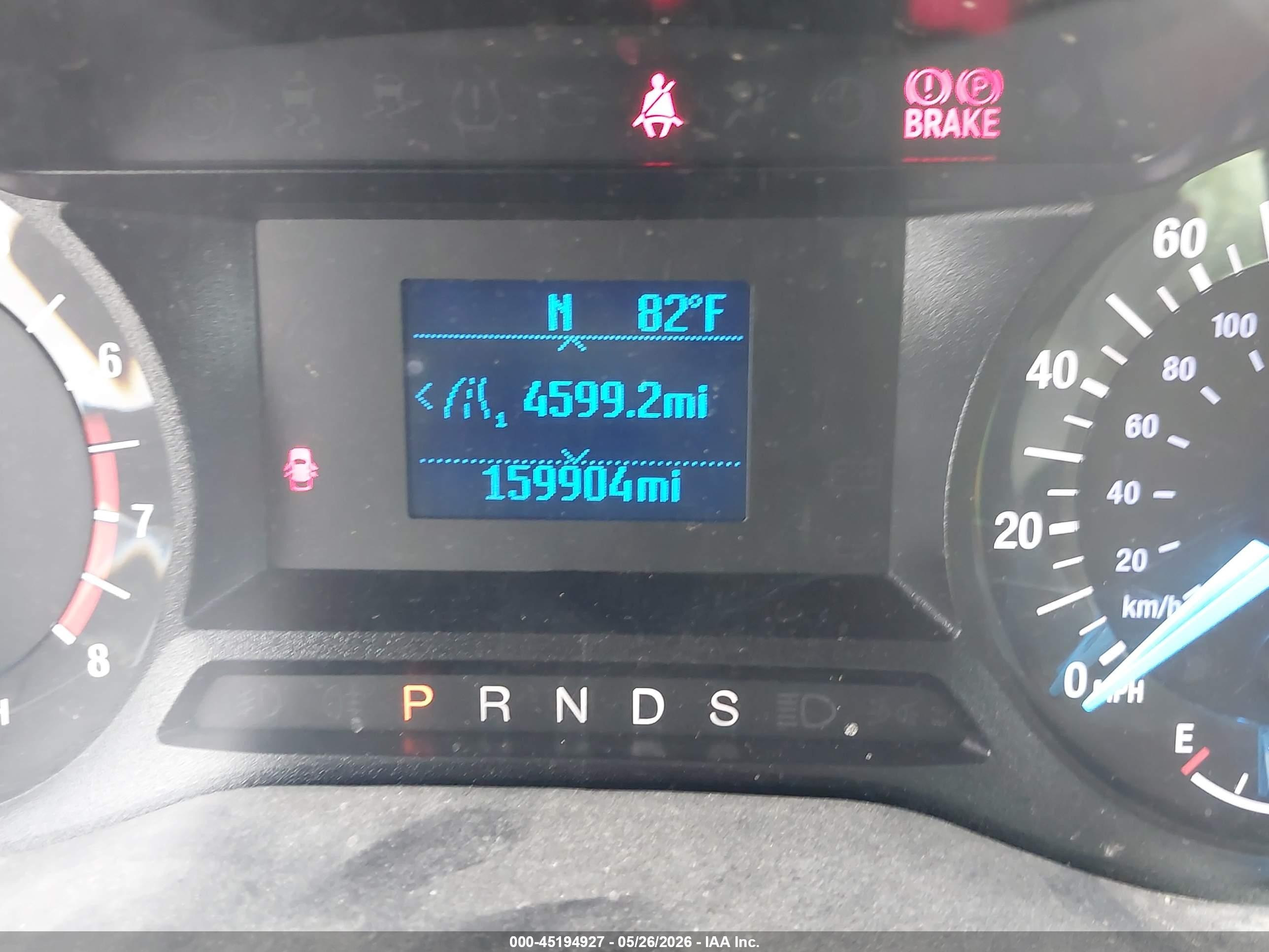 2015 Ford Fusion S Серебряный vin: 3FA6P0G77FR163946