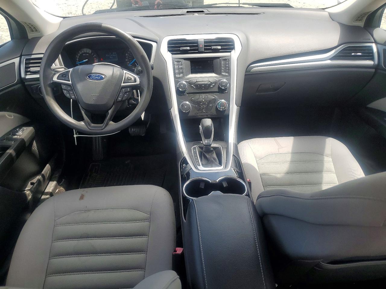 2015 Ford Fusion S White vin: 3FA6P0G77FR185087