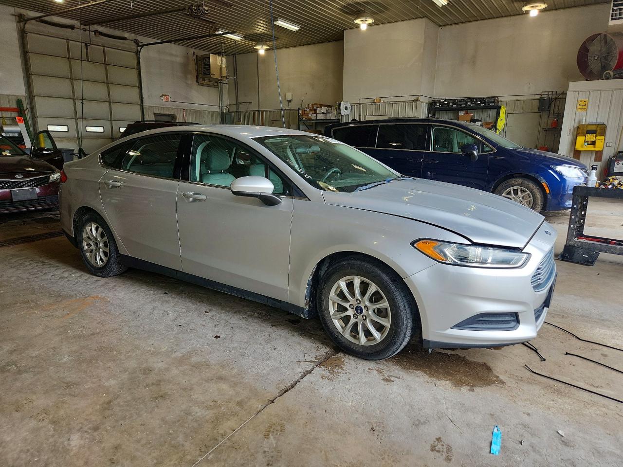 2015 Ford Fusion S Silver vin: 3FA6P0G77FR257874