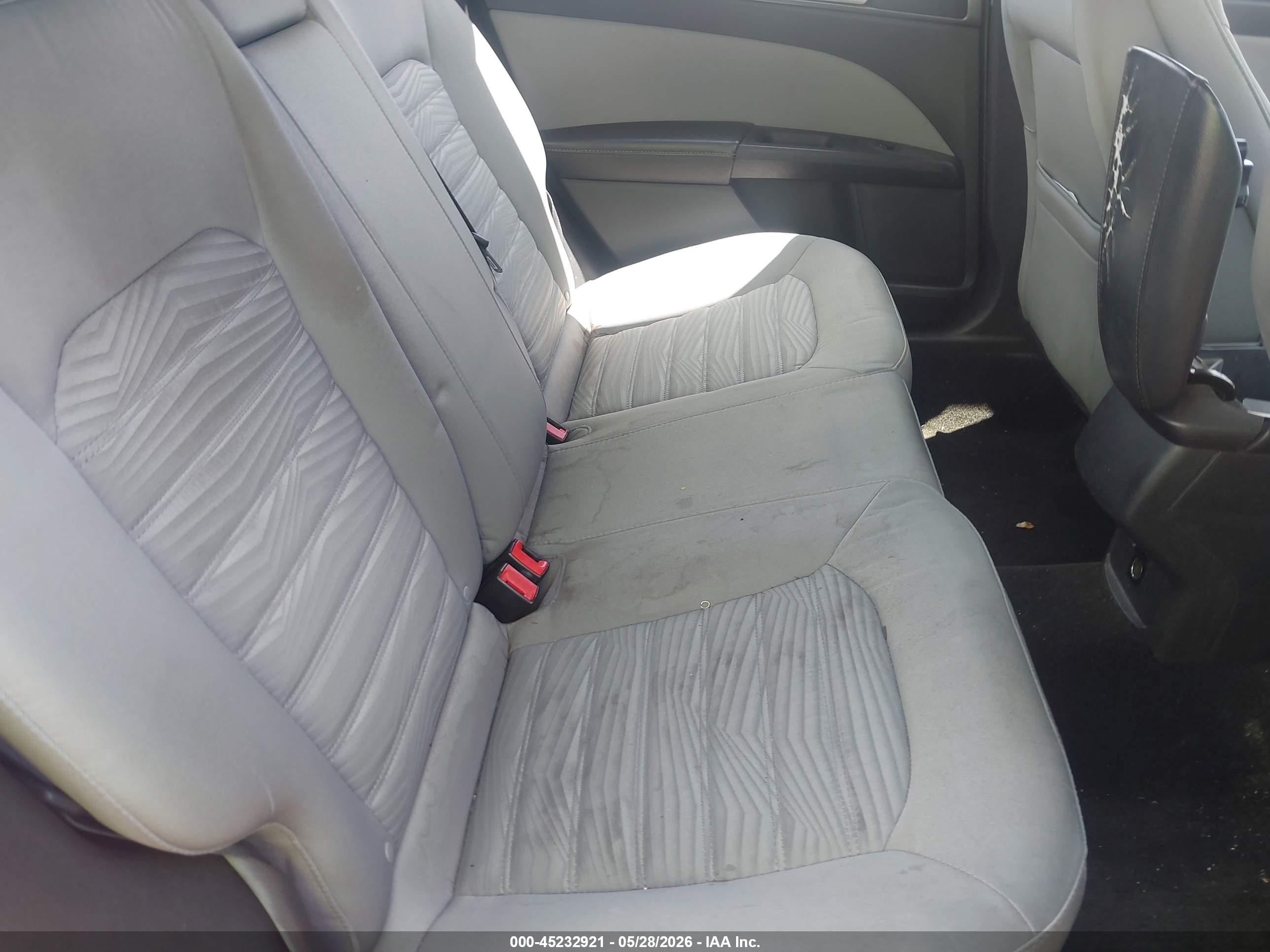 2016 Ford Fusion S Красный vin: 3FA6P0G77GR295459