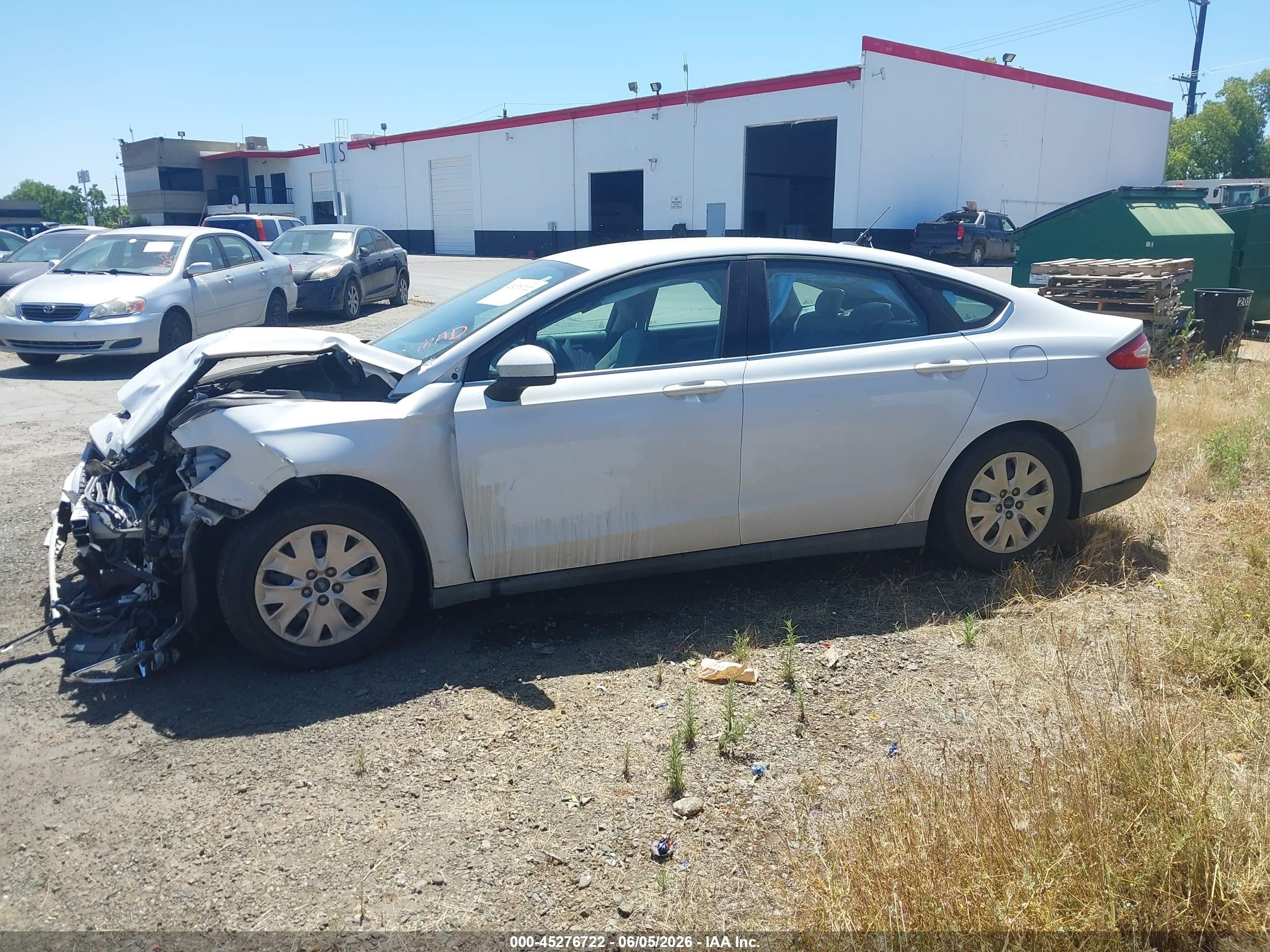 2013 Ford Fusion S White vin: 3FA6P0G78DR235962