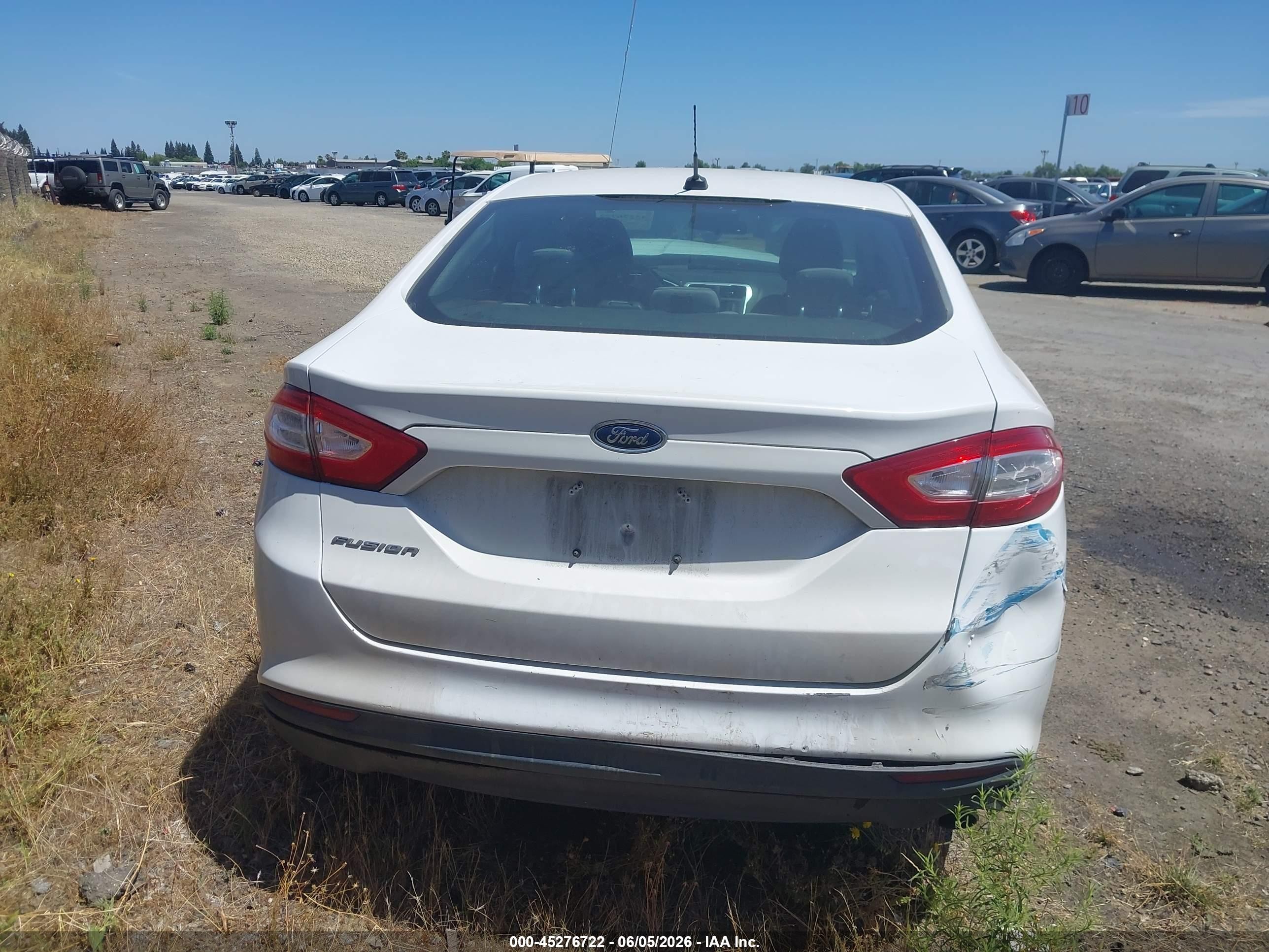 2013 Ford Fusion S White vin: 3FA6P0G78DR235962