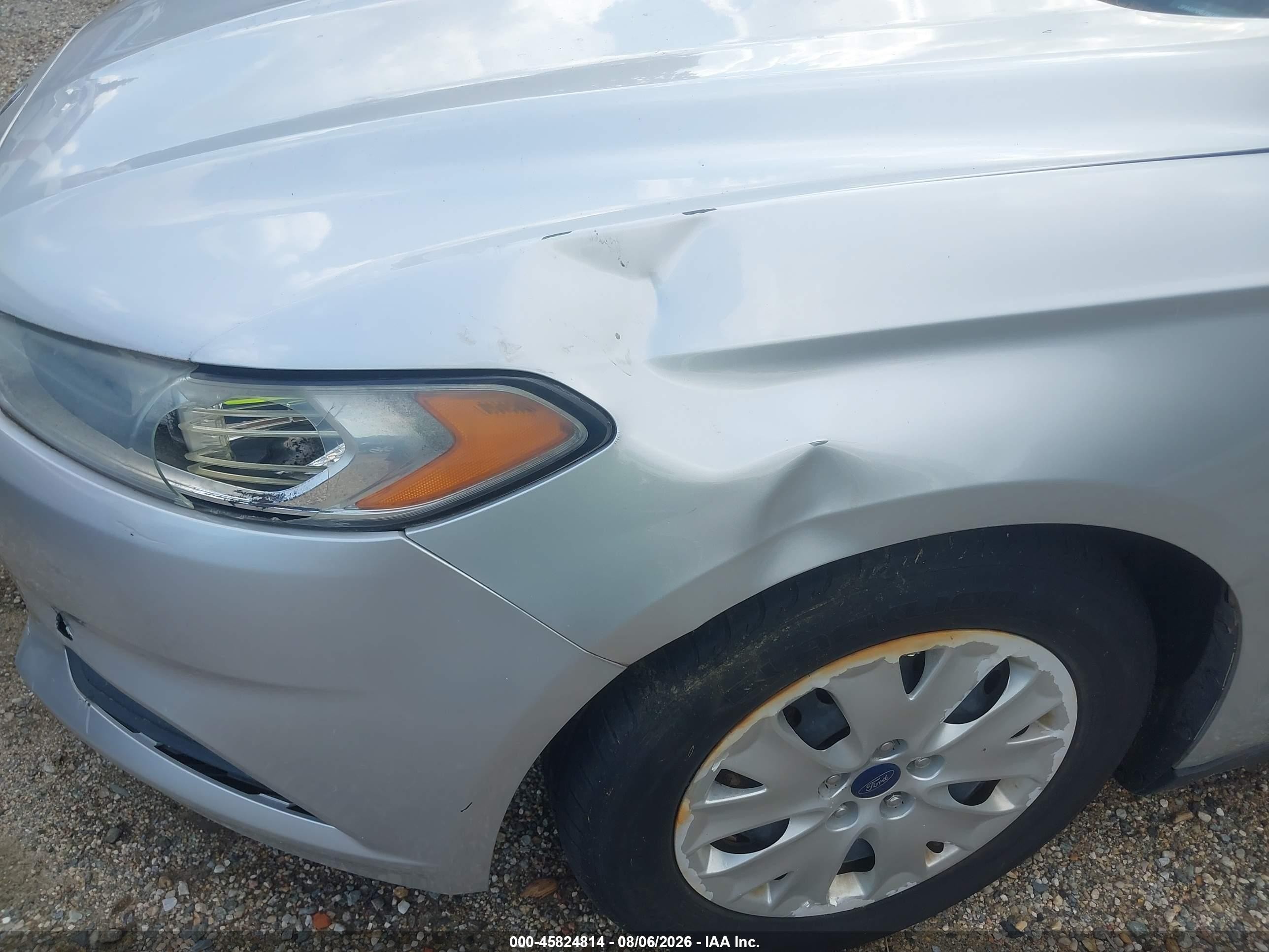 2013 Ford Fusion S Silver vin: 3FA6P0G78DR328559