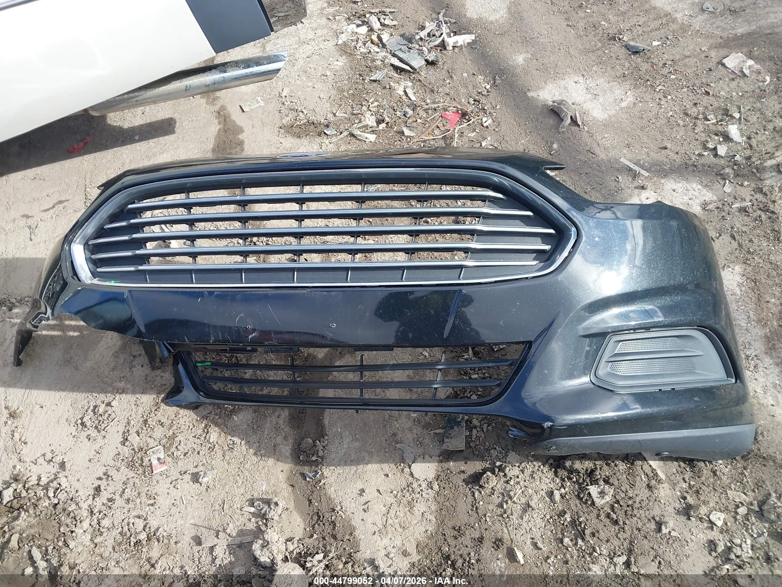 2013 Ford Fusion S Серый vin: 3FA6P0G78DR364378
