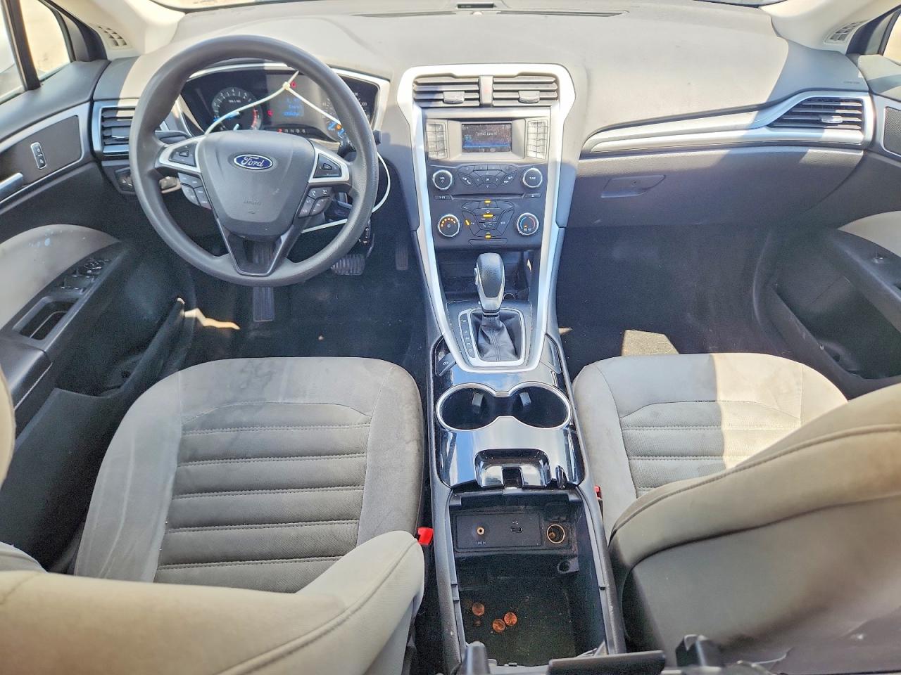 2014 Ford Fusion S White vin: 3FA6P0G78ER307891