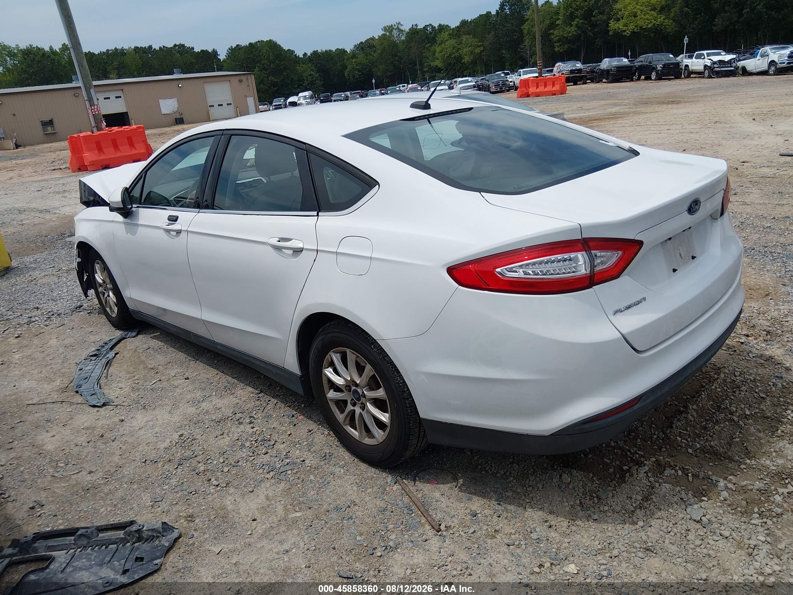 2015 Ford Fusion S White vin: 3FA6P0G78FR270004