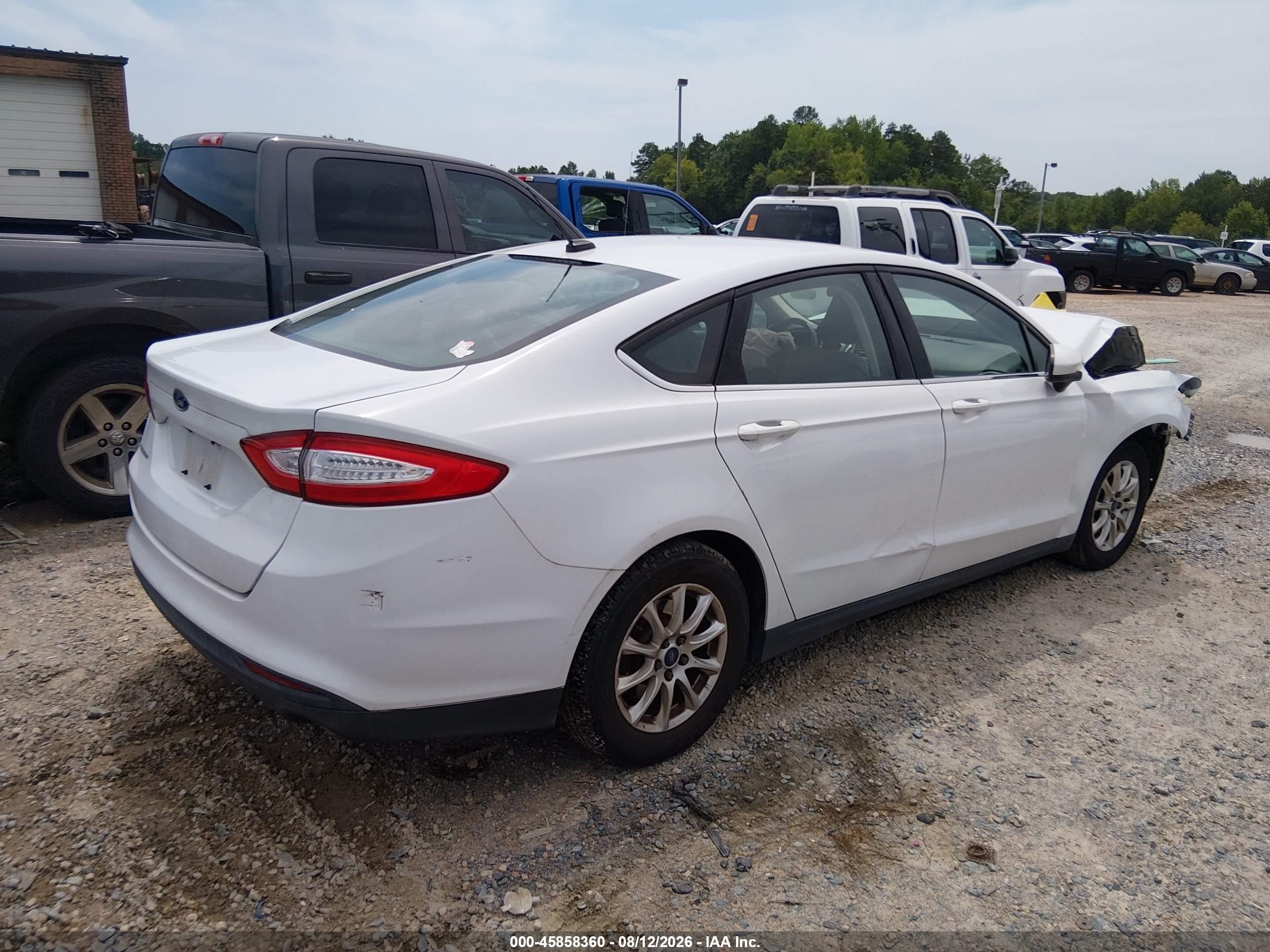 2015 Ford Fusion S White vin: 3FA6P0G78FR270004