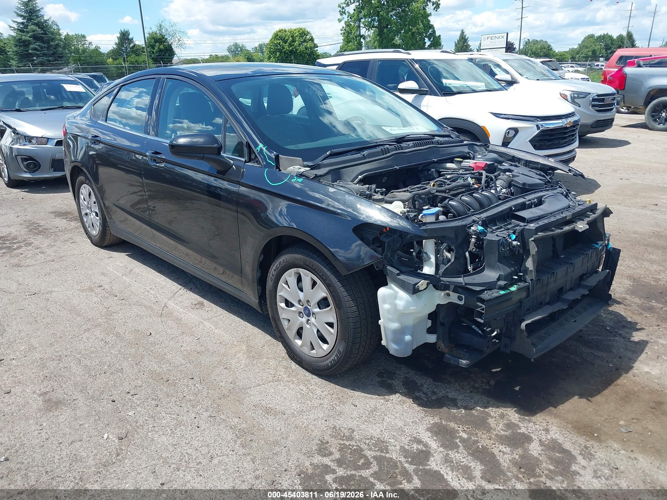 2013 Ford Fusion S Black vin: 3FA6P0G79DR183046