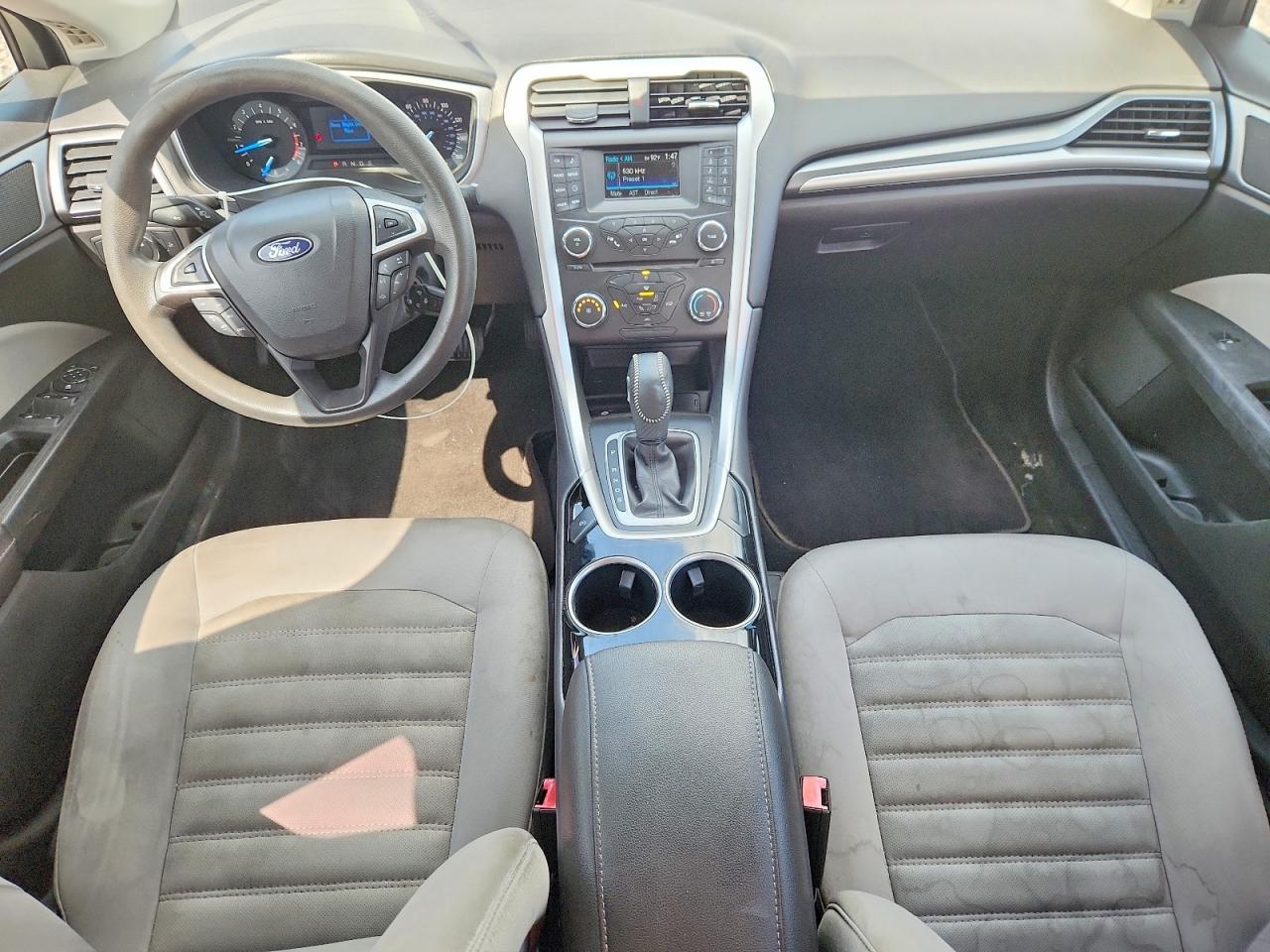2013 Ford Fusion S White vin: 3FA6P0G79DR226946