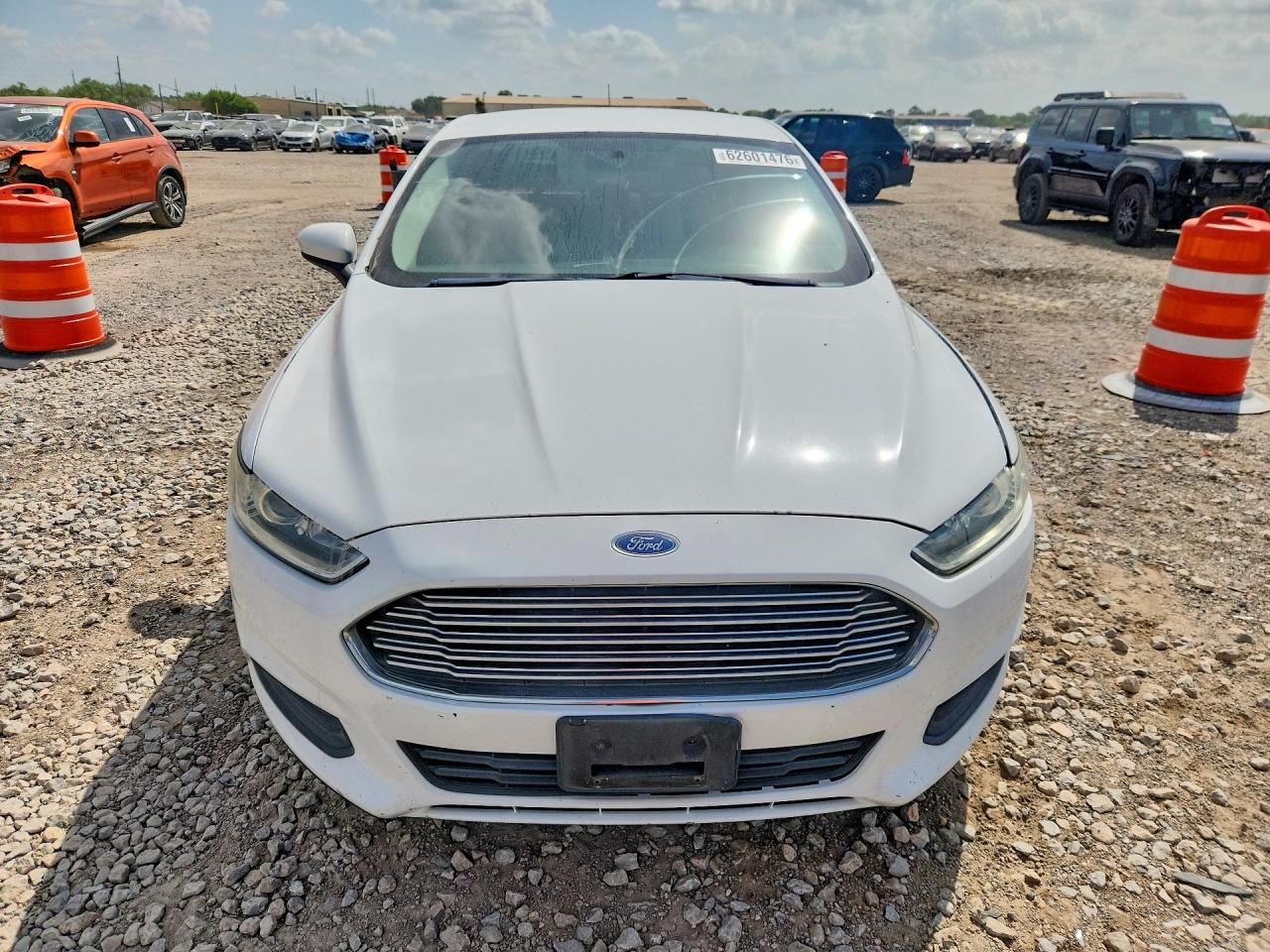 2013 Ford Fusion S White vin: 3FA6P0G79DR226946