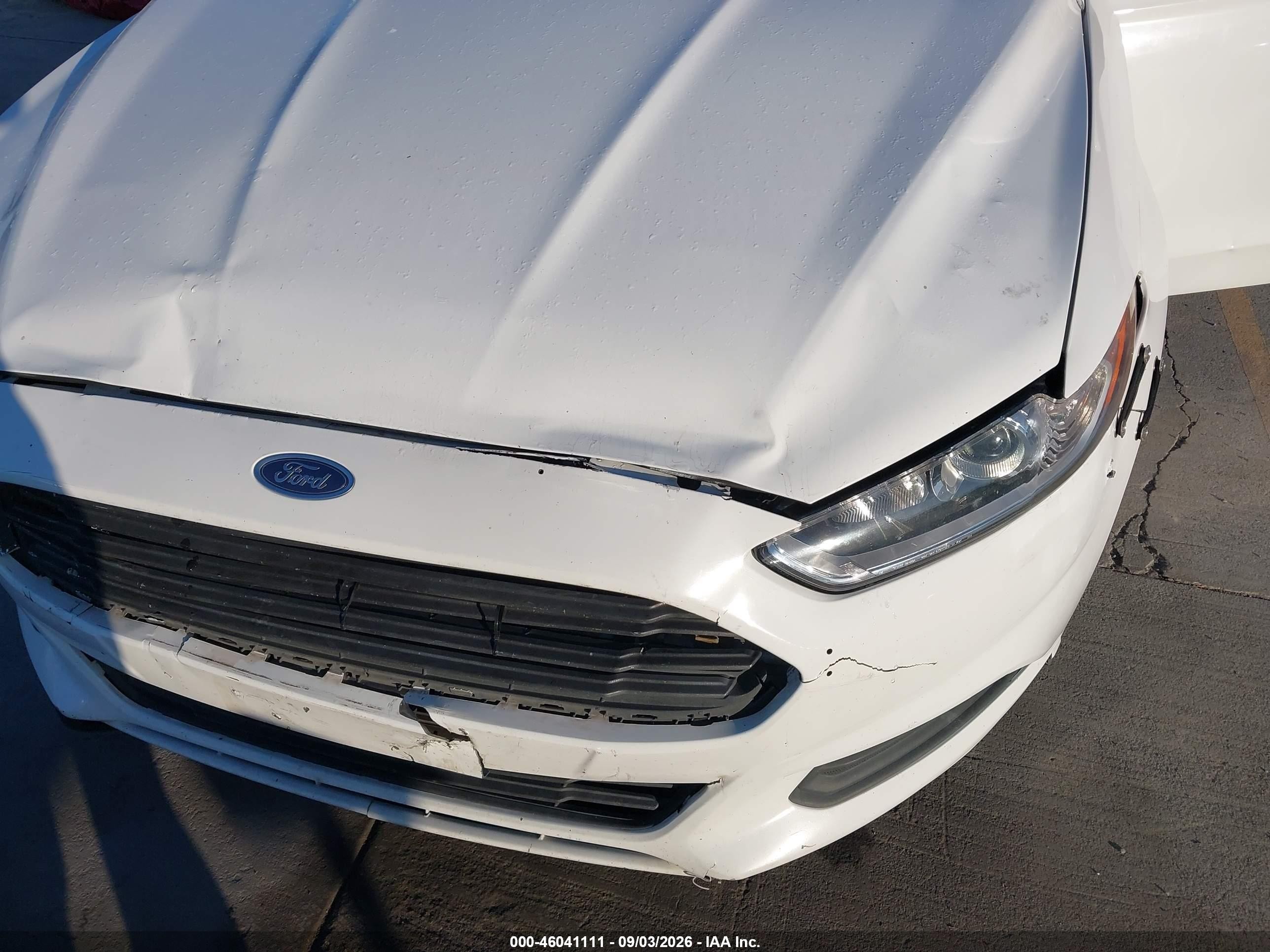 2014 Ford Fusion S White vin: 3FA6P0G79ER235860