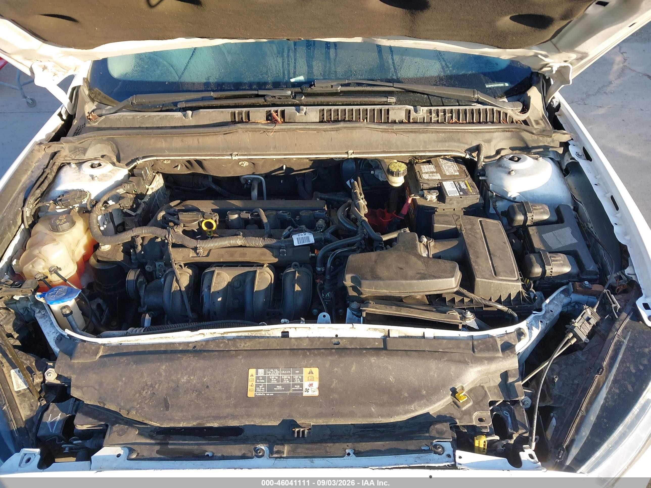 2014 Ford Fusion S White vin: 3FA6P0G79ER235860