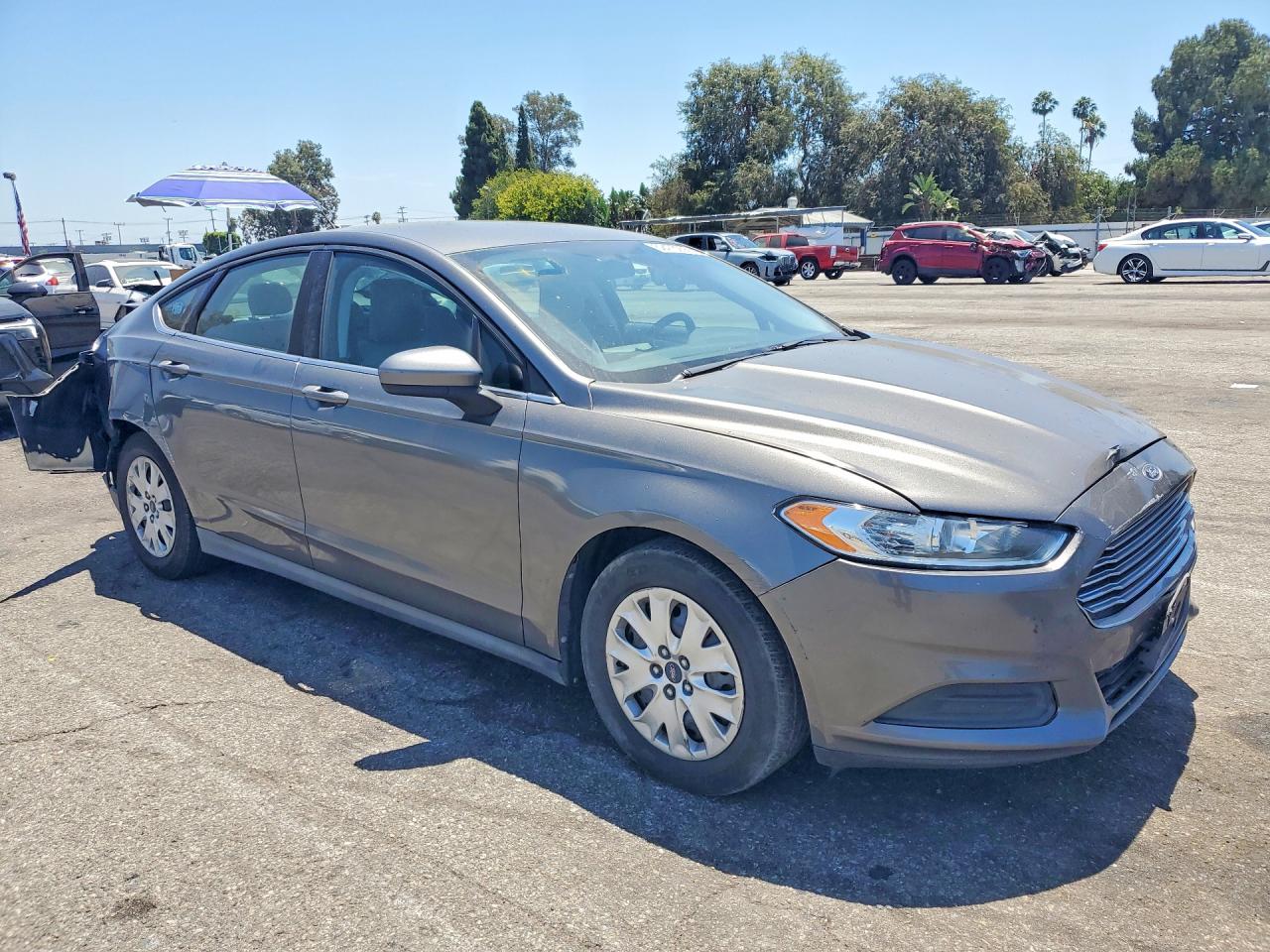 2014 Ford Fusion S Gray vin: 3FA6P0G79ER337305