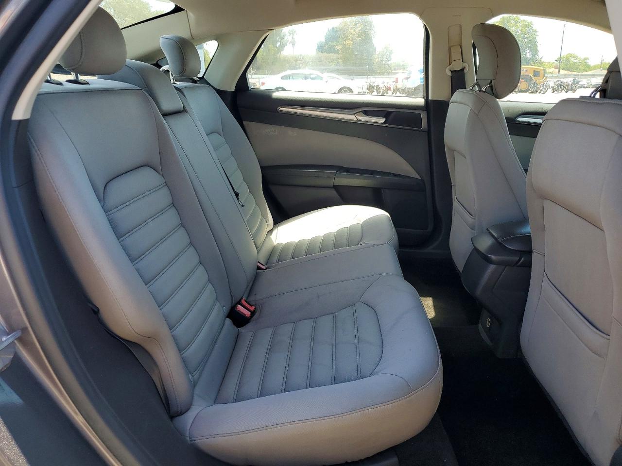 2014 Ford Fusion S Gray vin: 3FA6P0G79ER337305