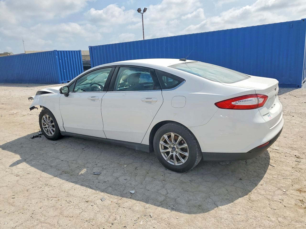2015 Ford Fusion S White vin: 3FA6P0G79FR131872