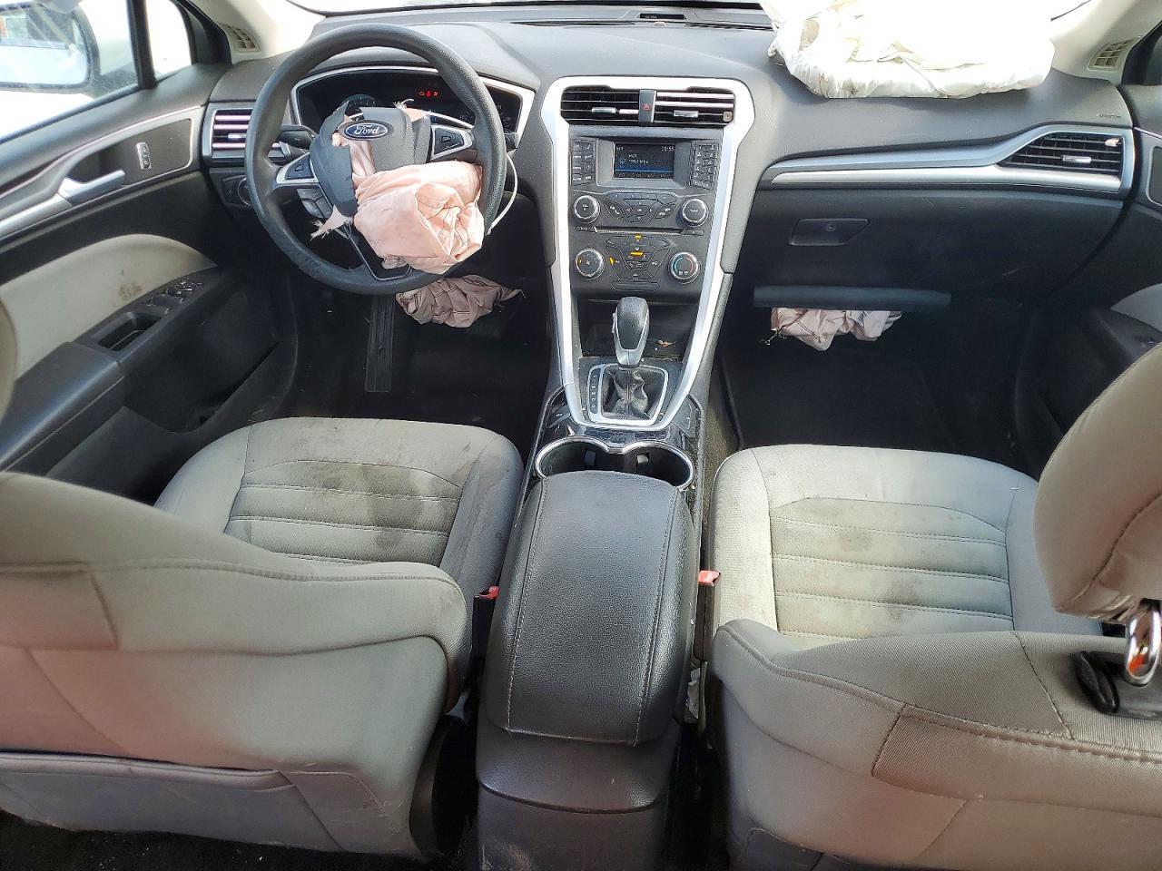 2015 Ford Fusion S White vin: 3FA6P0G79FR131872