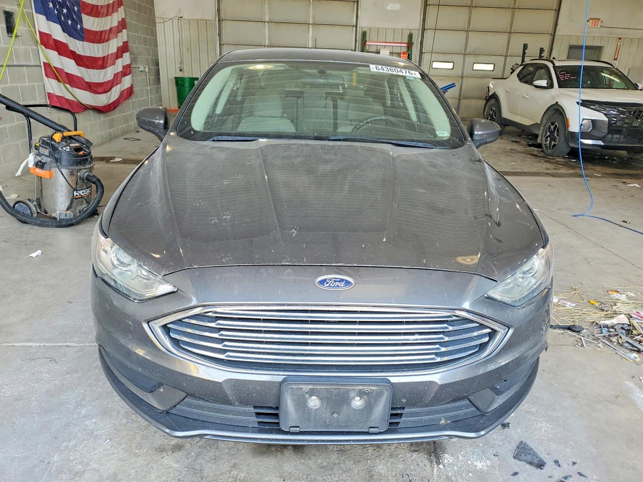 2018 Ford Fusion S Gray vin: 3FA6P0G79JR182362