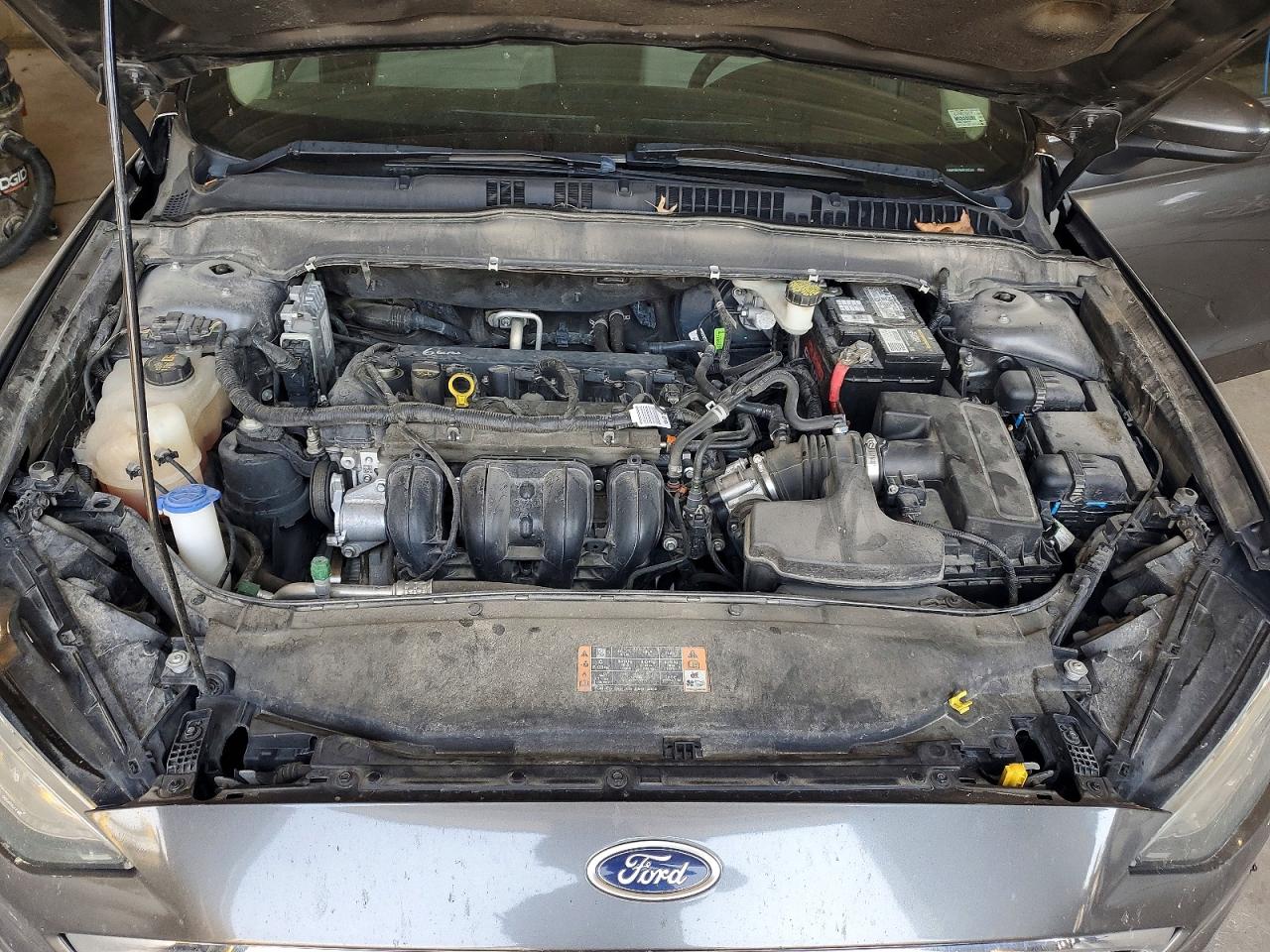 2018 Ford Fusion S Gray vin: 3FA6P0G79JR182362