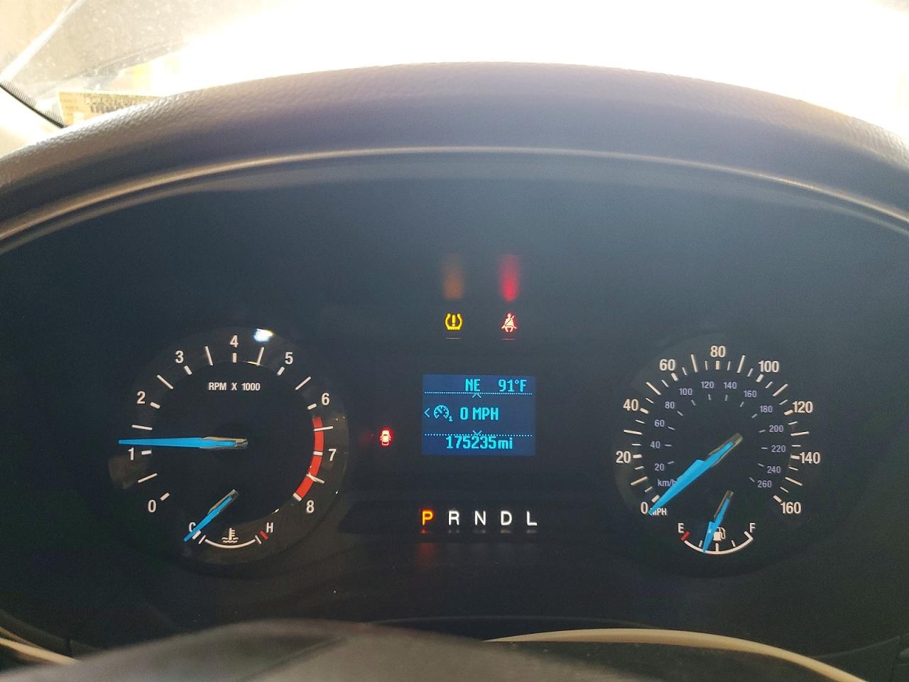 2018 Ford Fusion S Gray vin: 3FA6P0G79JR182362