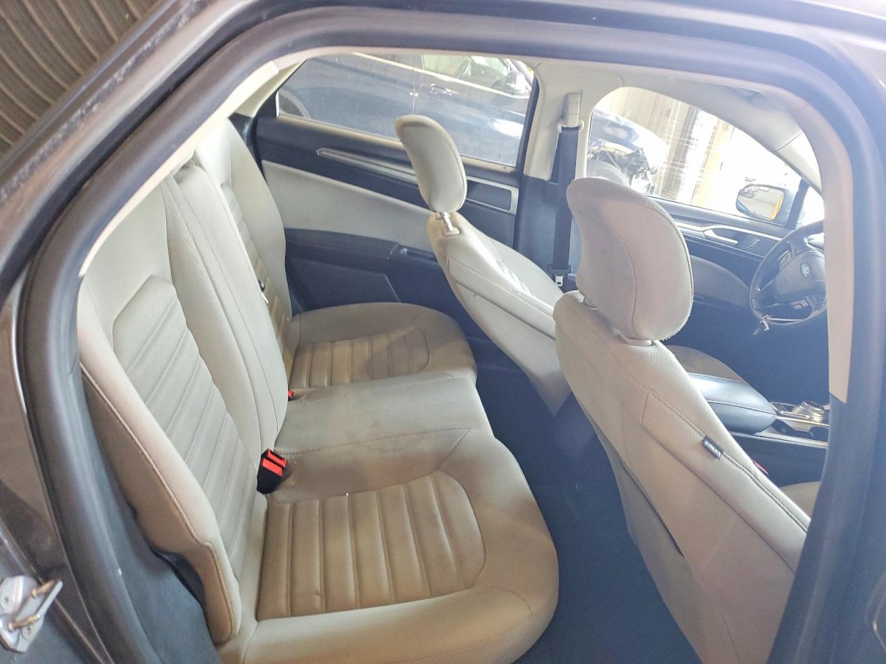 2018 Ford Fusion S Gray vin: 3FA6P0G79JR182362