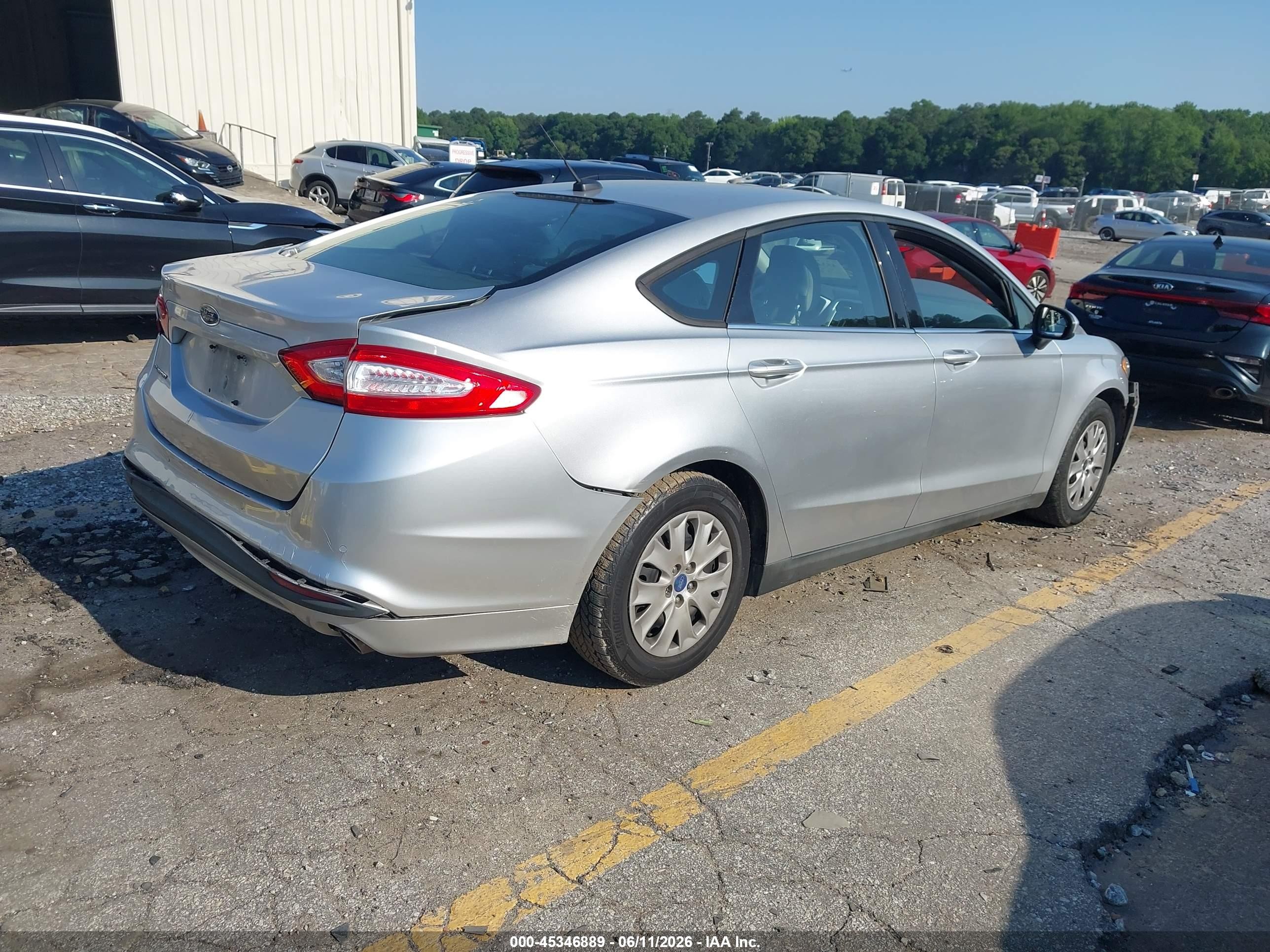 2013 Ford Fusion S Silver vin: 3FA6P0G7XDR265268