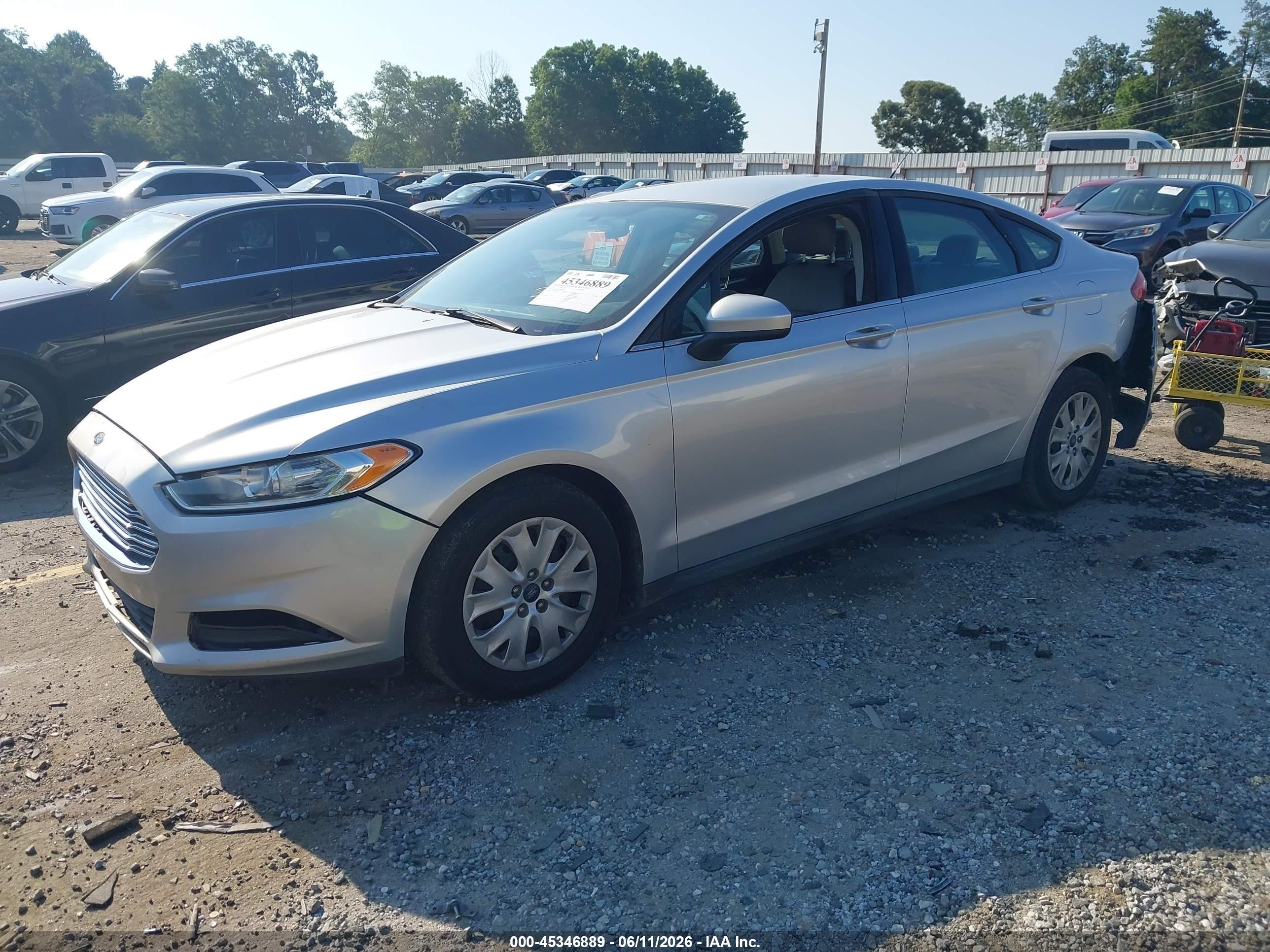 2013 Ford Fusion S Silver vin: 3FA6P0G7XDR265268