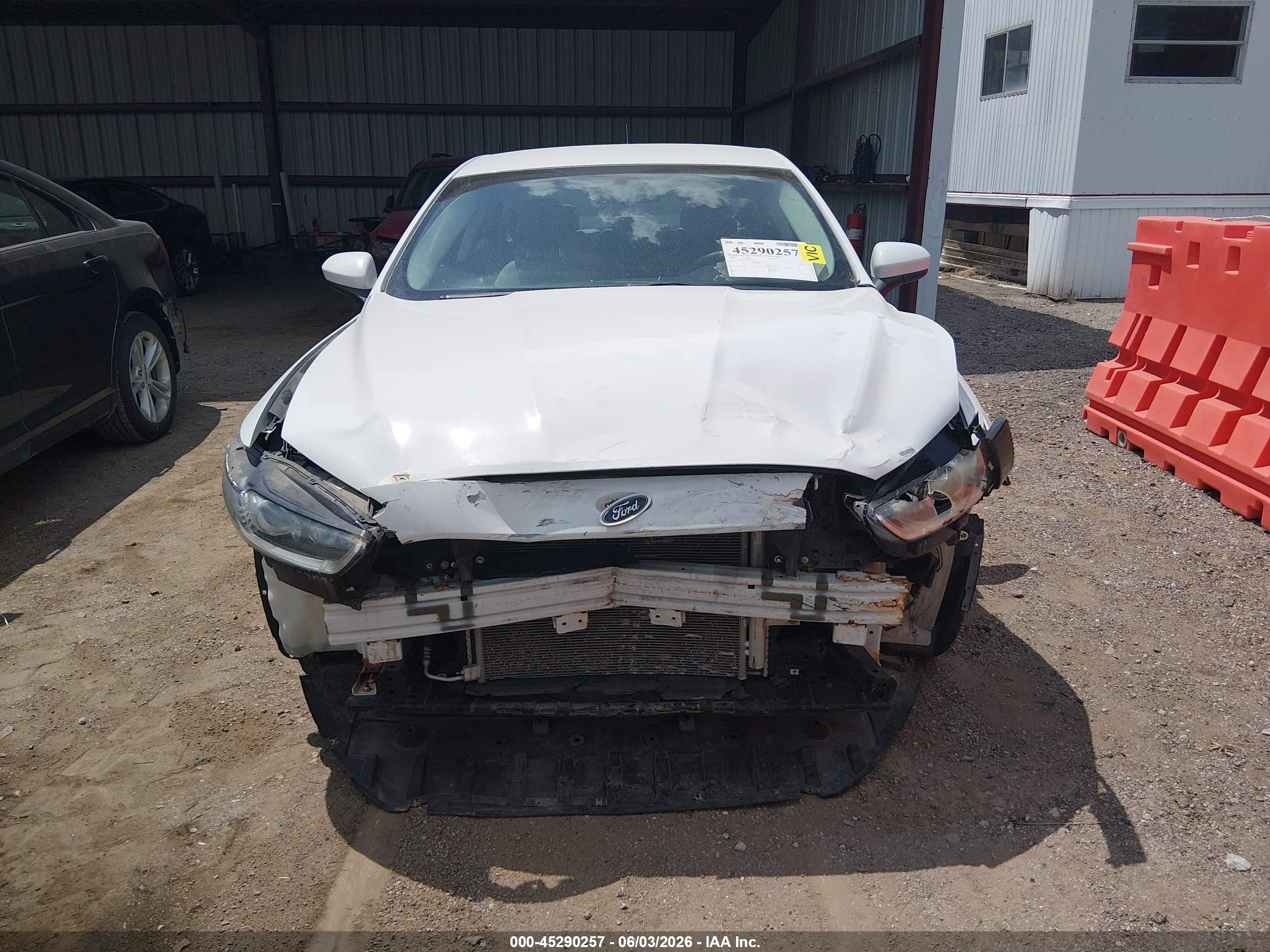 2013 Ford Fusion S White vin: 3FA6P0G7XDR348764