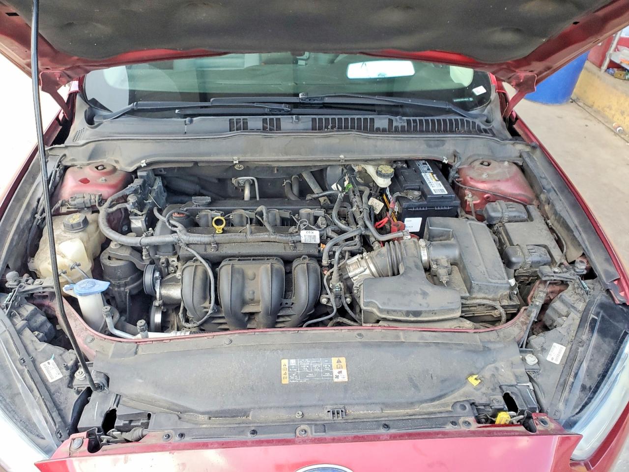 2014 Ford Fusion S Red vin: 3FA6P0G7XER146315