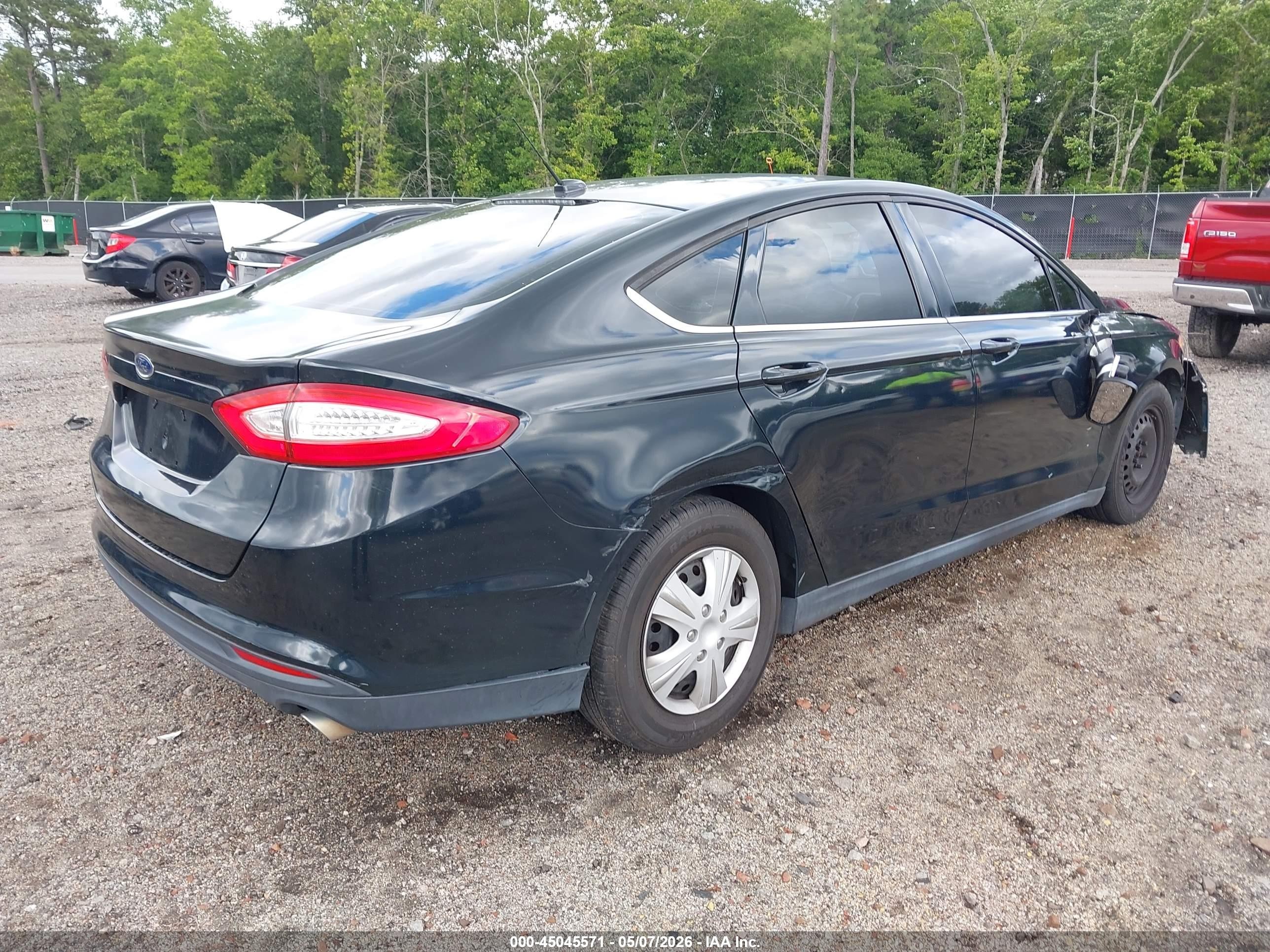 2014 Ford Fusion S Black vin: 3FA6P0G7XER235995