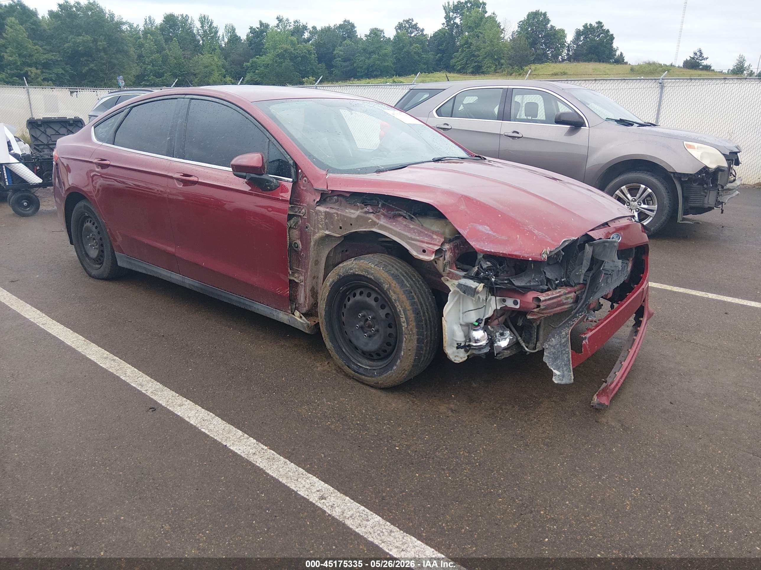 2014 Ford Fusion S Red vin: 3FA6P0G7XER396072
