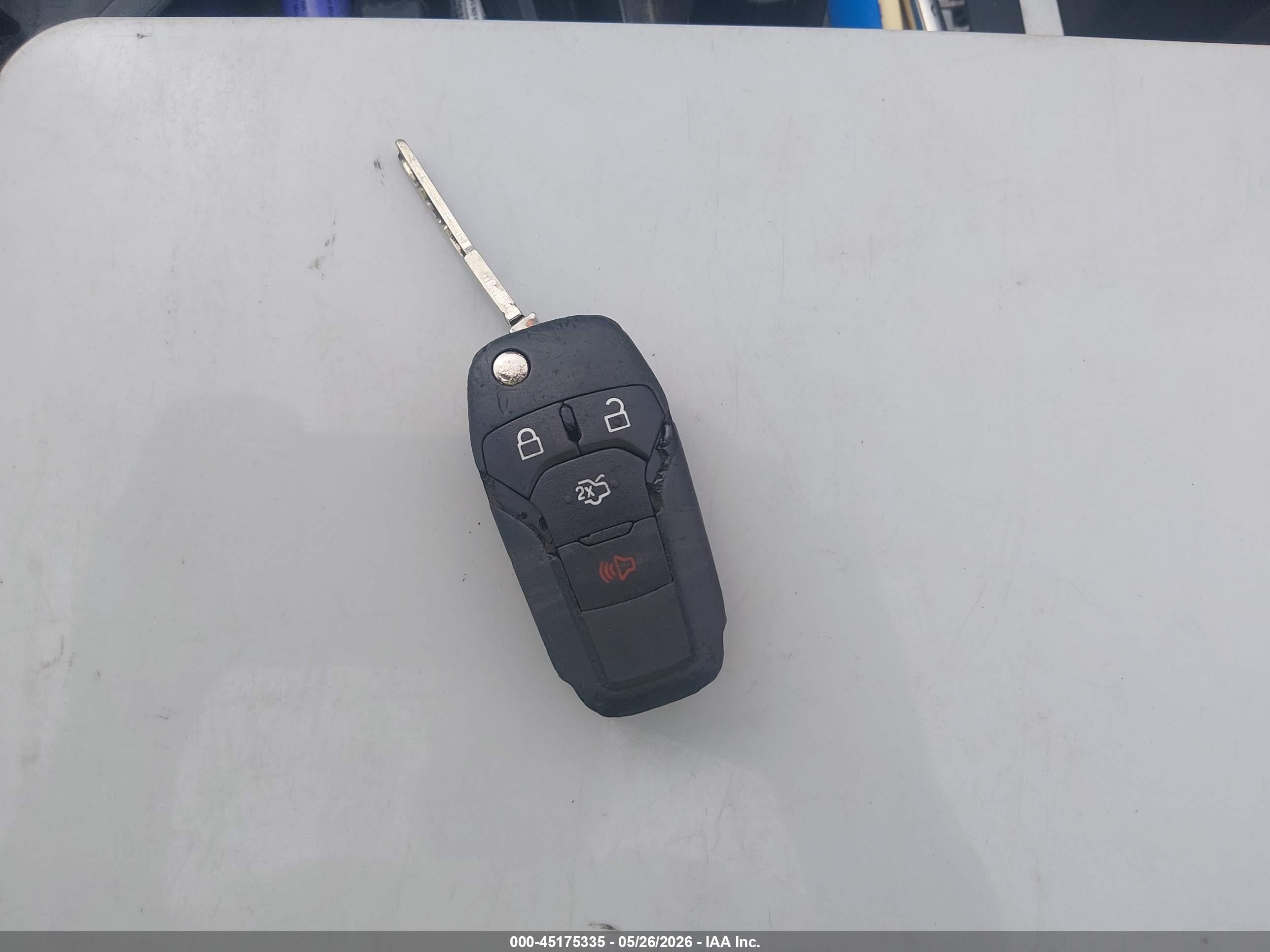 2014 Ford Fusion S Red vin: 3FA6P0G7XER396072