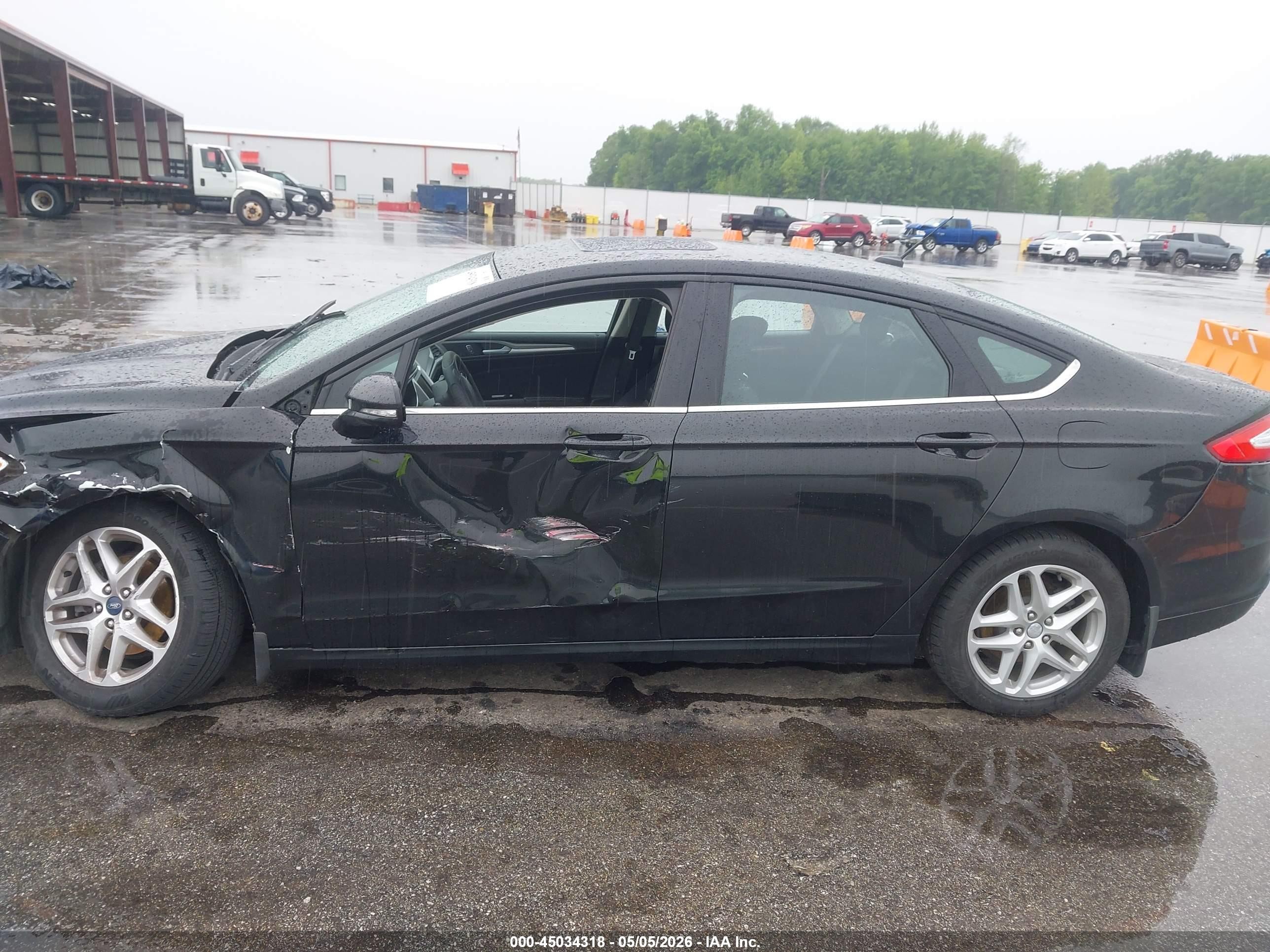 2013 Ford Fusion Se Черный vin: 3FA6P0H70DR111392