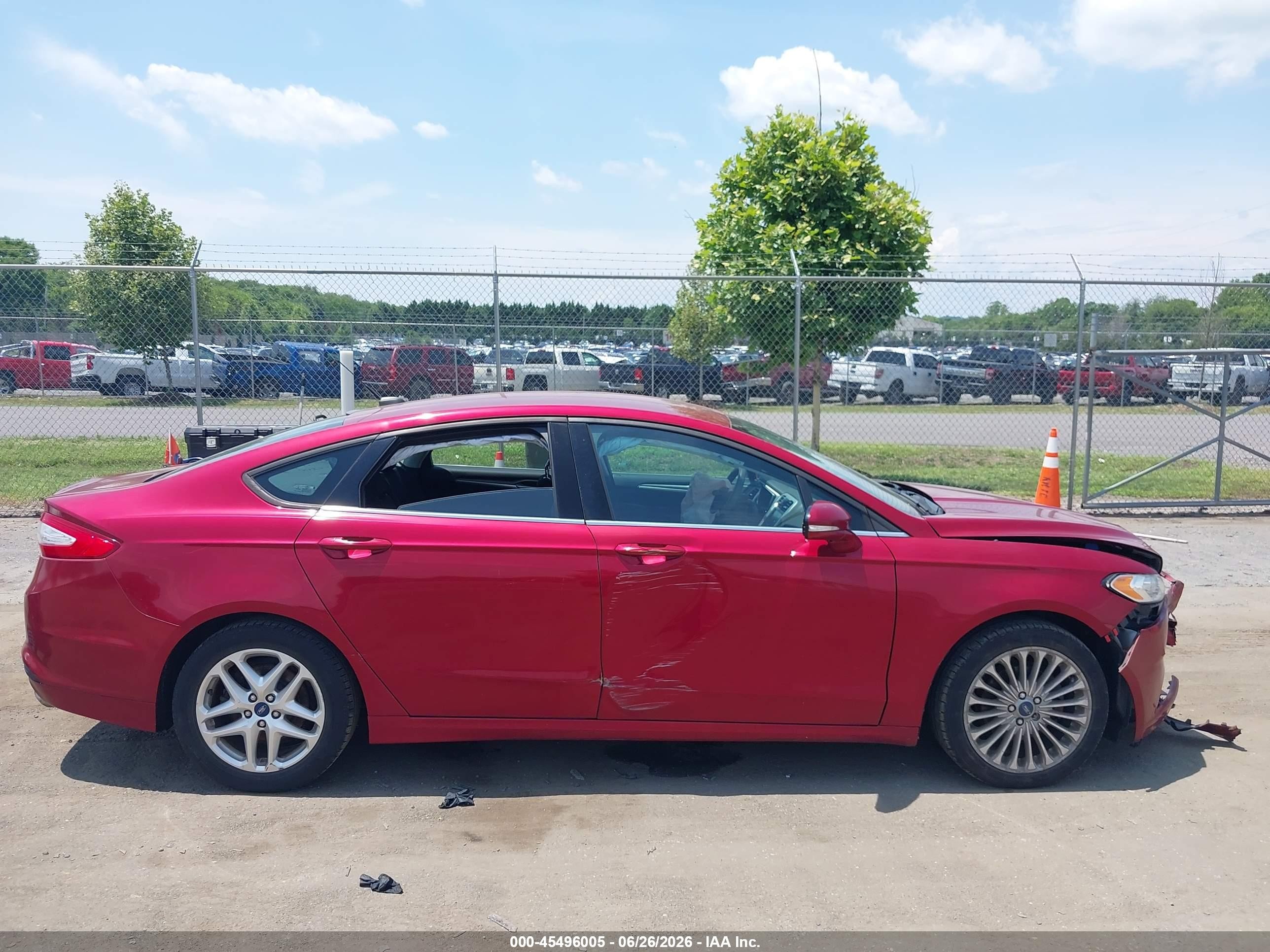 2013 Ford Fusion Se Red vin: 3FA6P0H70DR139404