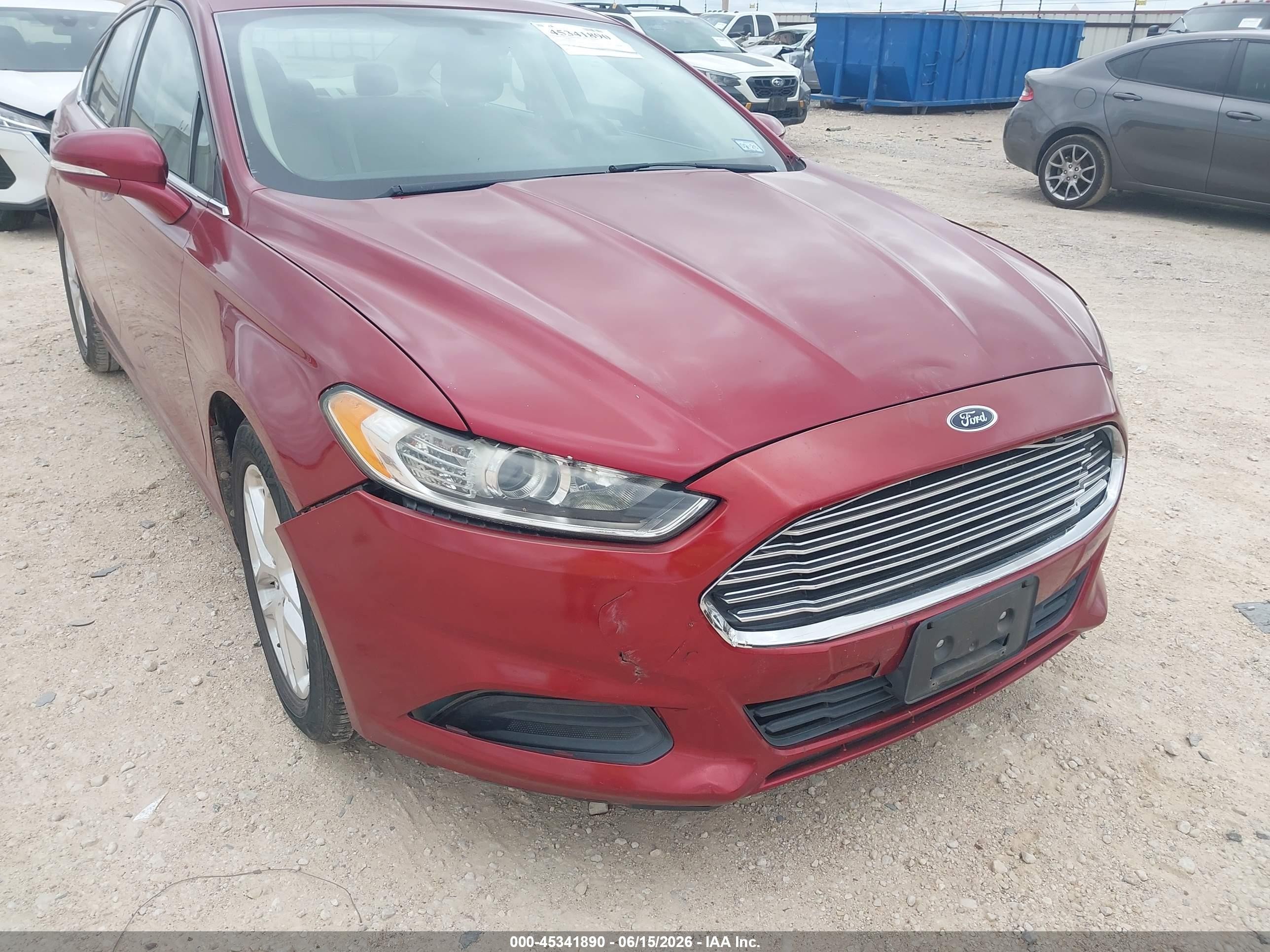 2013 Ford Fusion Se Red vin: 3FA6P0H70DR140908