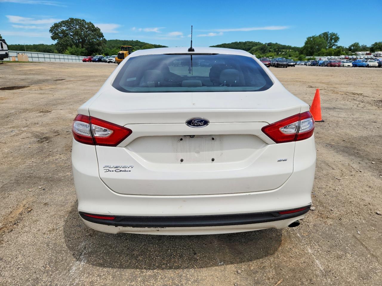 2013 Ford Fusion Se White vin: 3FA6P0H70DR200220