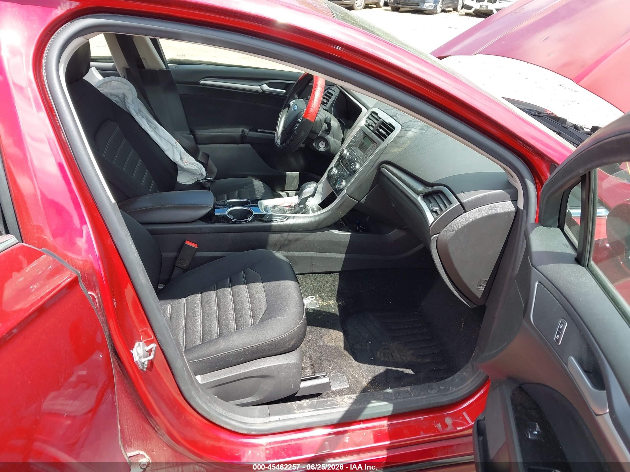 2013 Ford Fusion Se Red vin: 3FA6P0H70DR208799