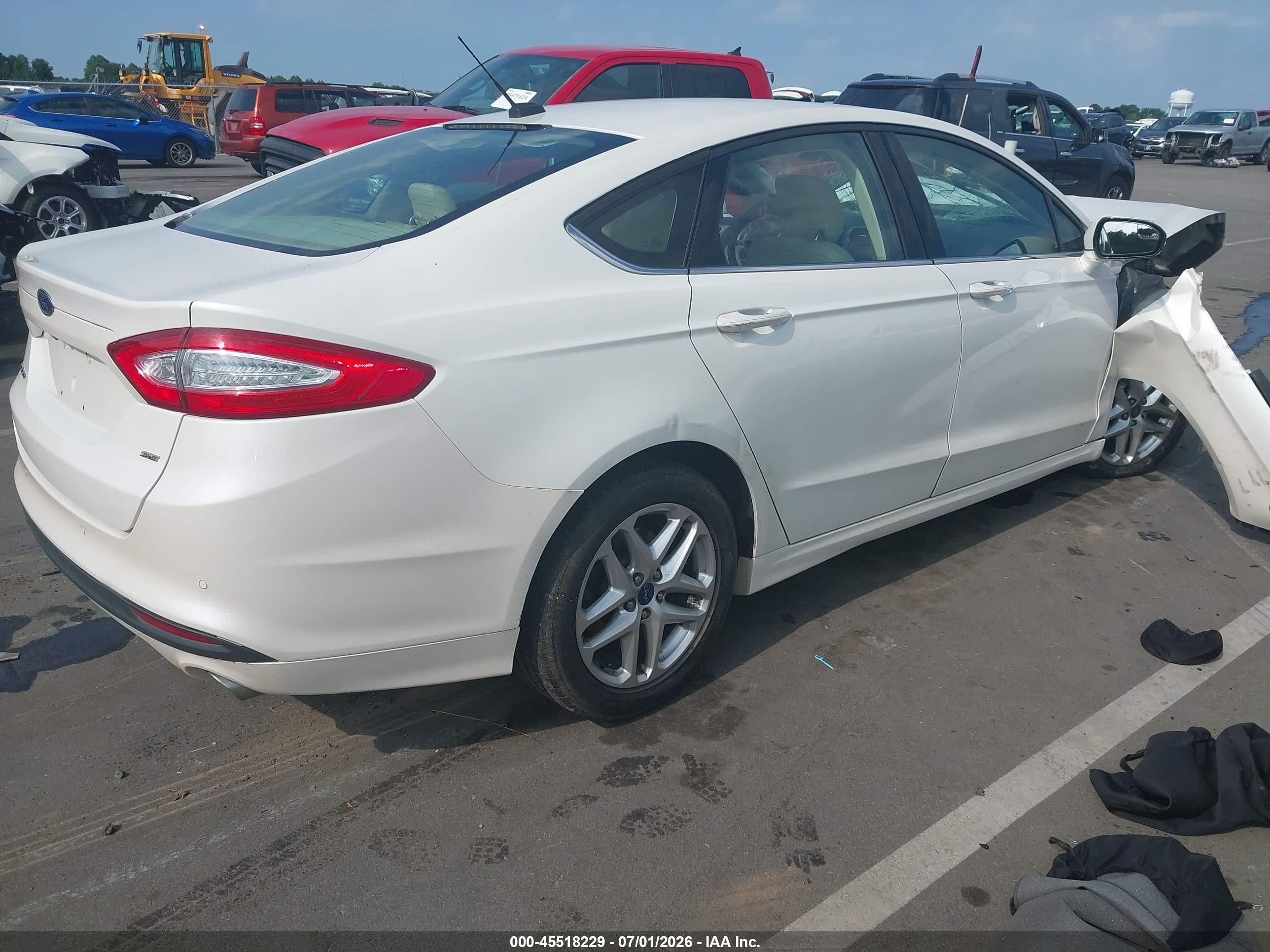 2013 Ford Fusion Se White vin: 3FA6P0H70DR246324