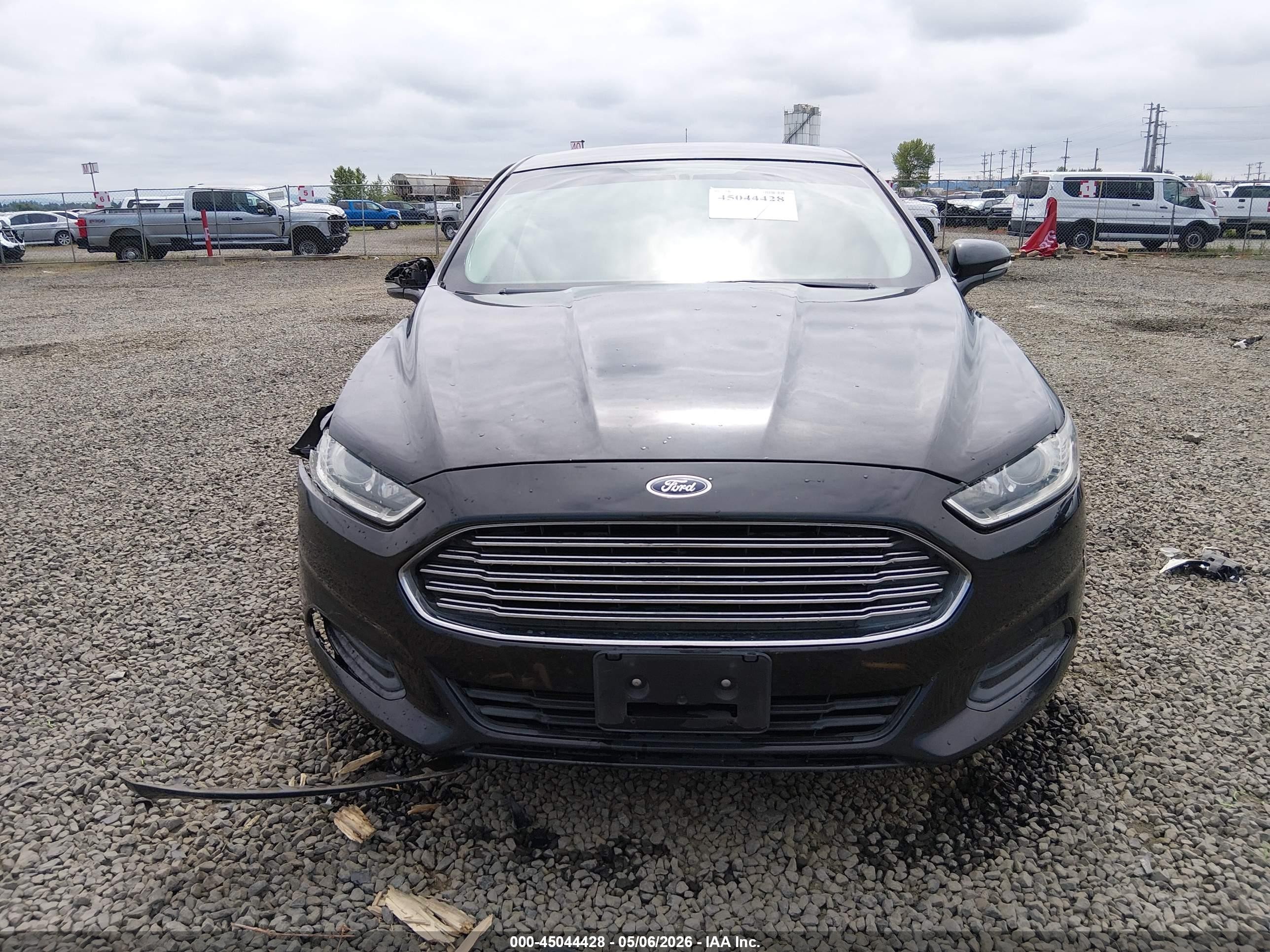 2013 Ford Fusion Se Черный vin: 3FA6P0H70DR262829