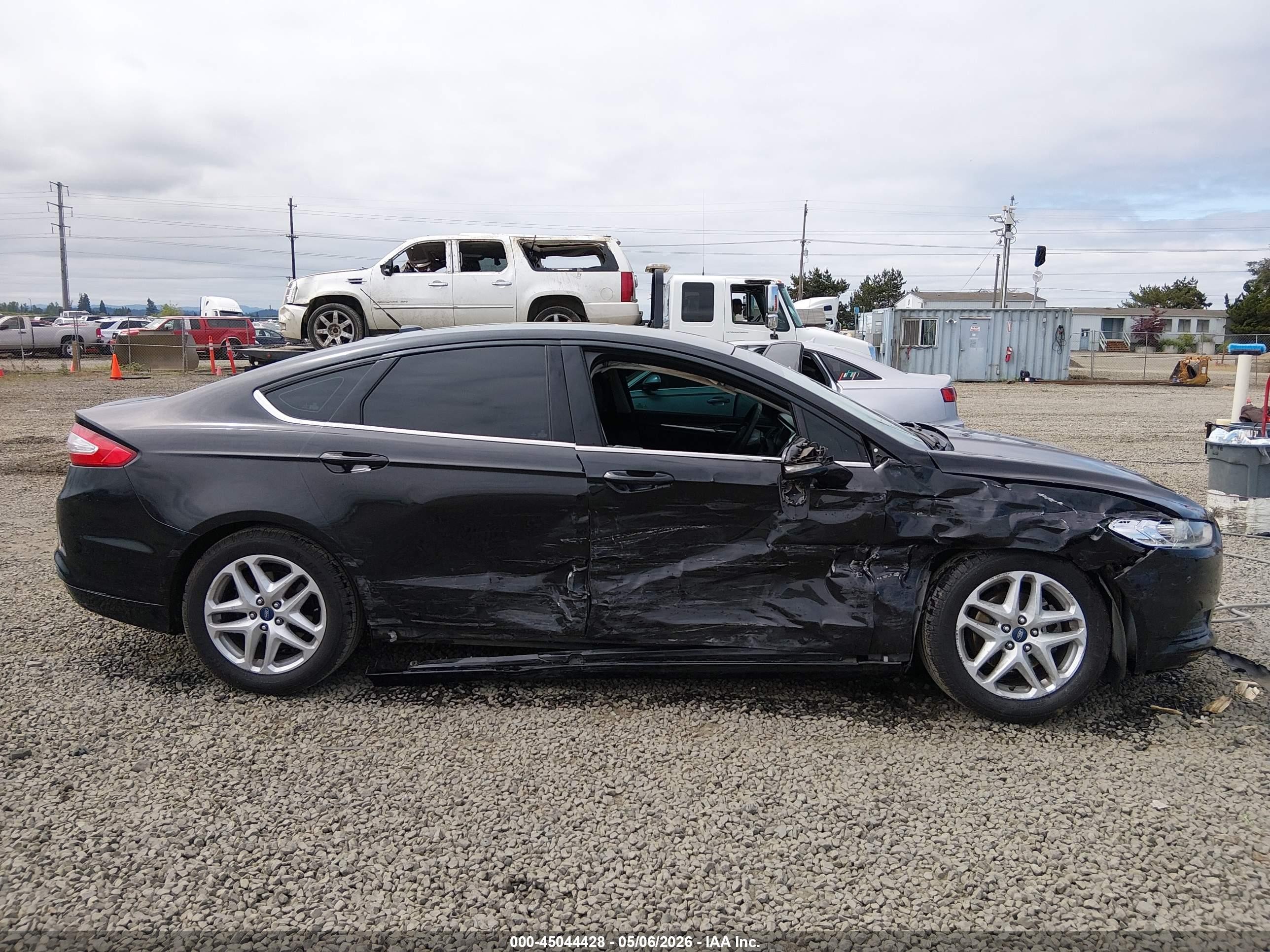 2013 Ford Fusion Se Черный vin: 3FA6P0H70DR262829