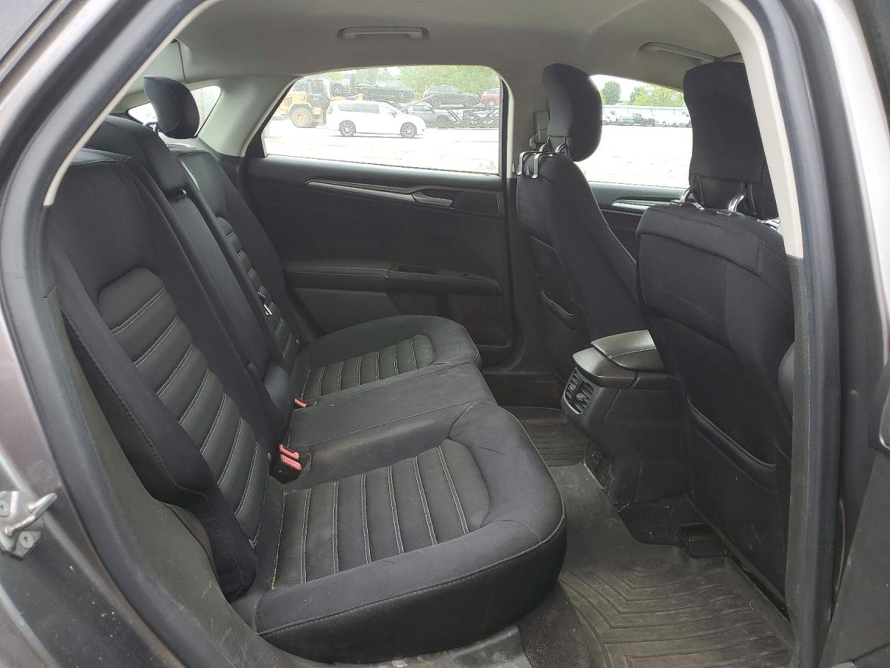 2013 Ford Fusion Se Серый vin: 3FA6P0H70DR314654