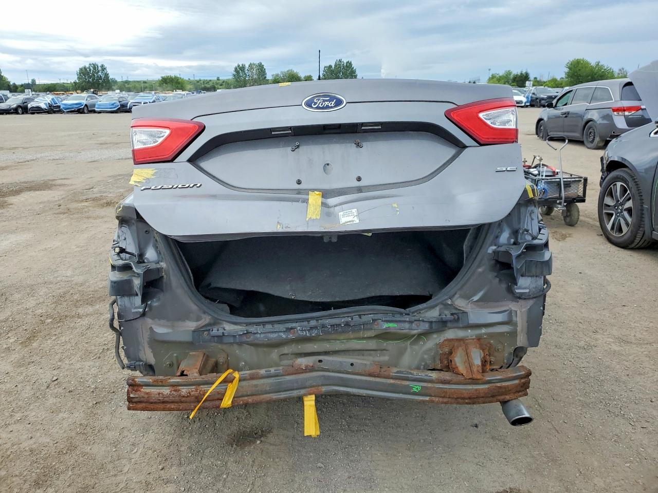 2013 Ford Fusion Se Серый vin: 3FA6P0H70DR314654