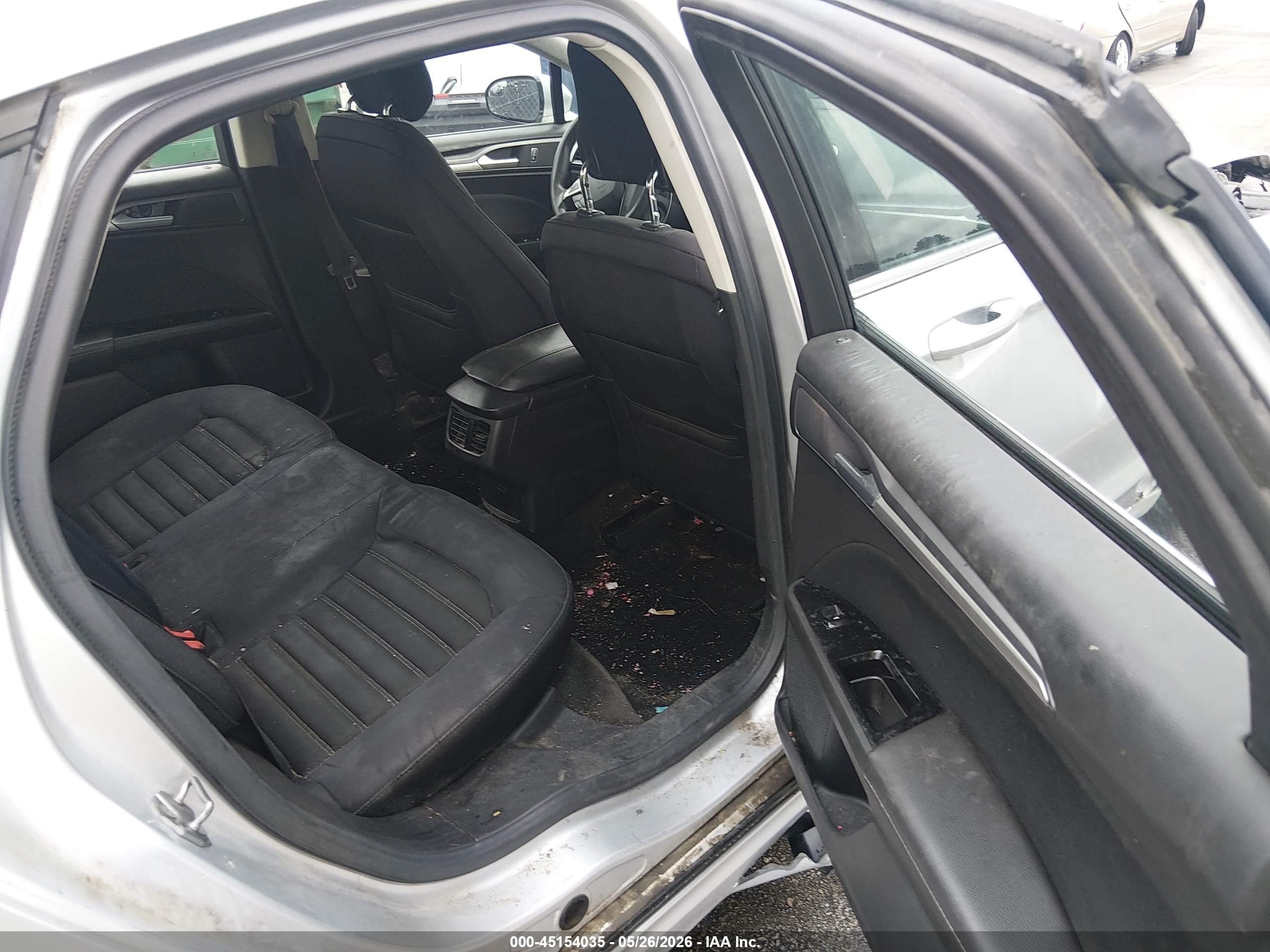 2013 Ford Fusion Se Gray vin: 3FA6P0H70DR330031