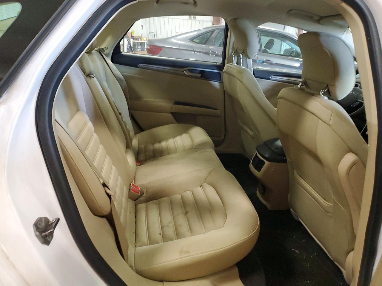 2013 Ford Fusion Se White vin: 3FA6P0H70DR339800