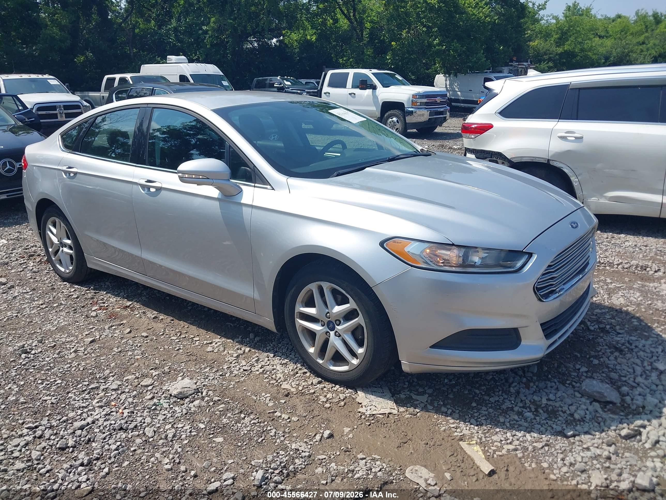 2013 Ford Fusion Se Серебряный vin: 3FA6P0H70DR367709