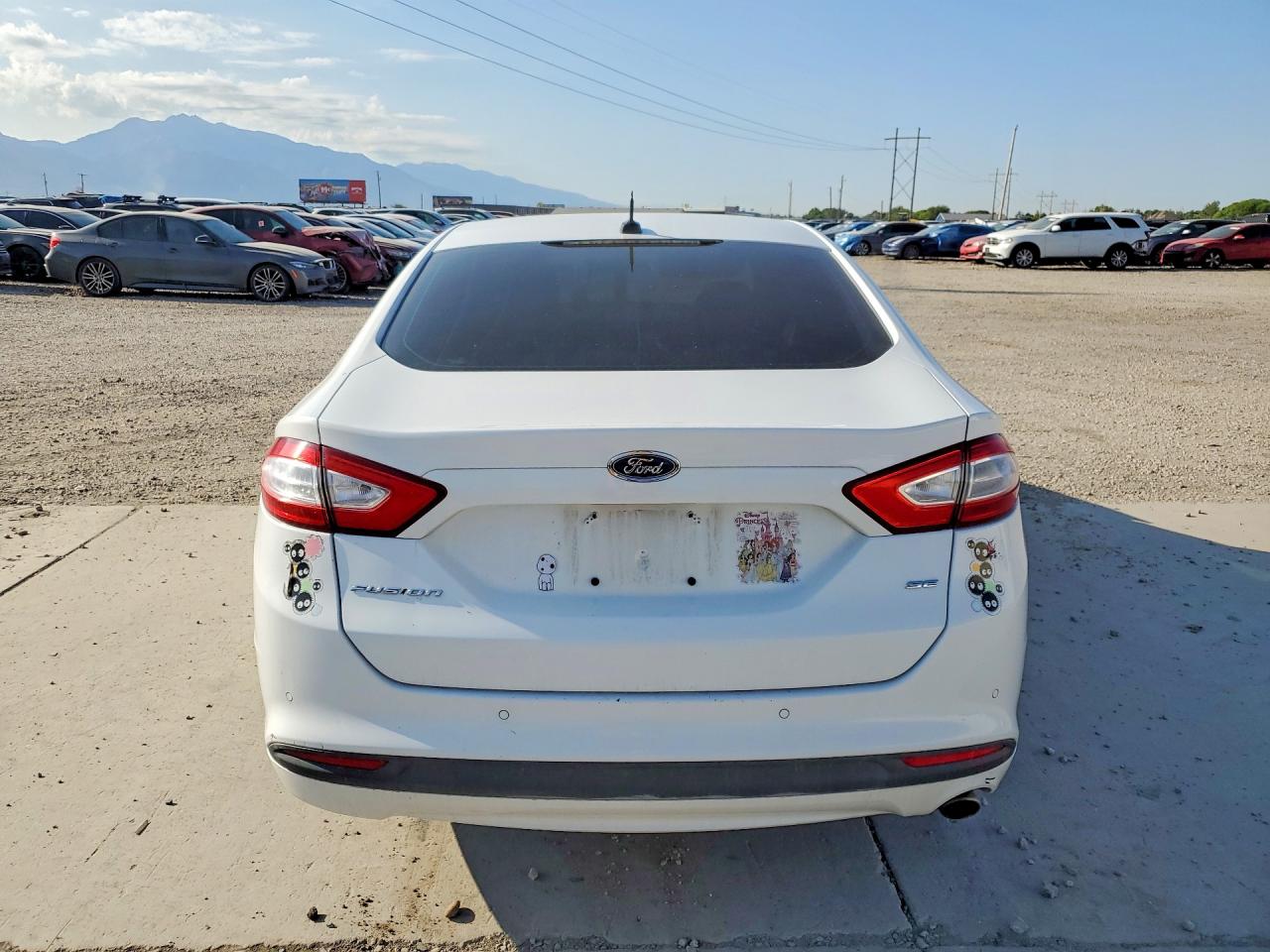 2014 Ford Fusion Se Белый vin: 3FA6P0H70ER111118