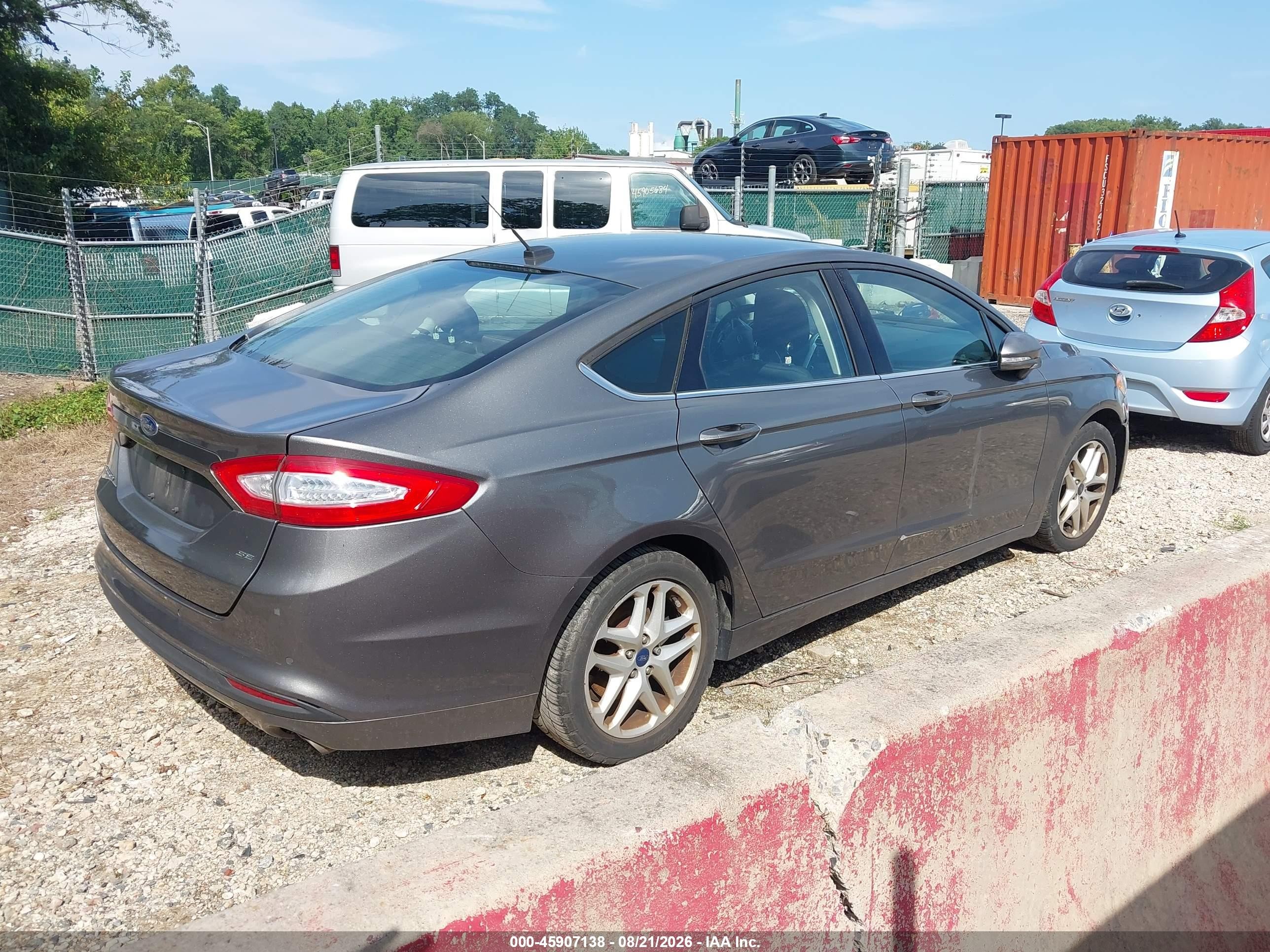 2014 Ford Fusion Se Серый vin: 3FA6P0H70ER118991
