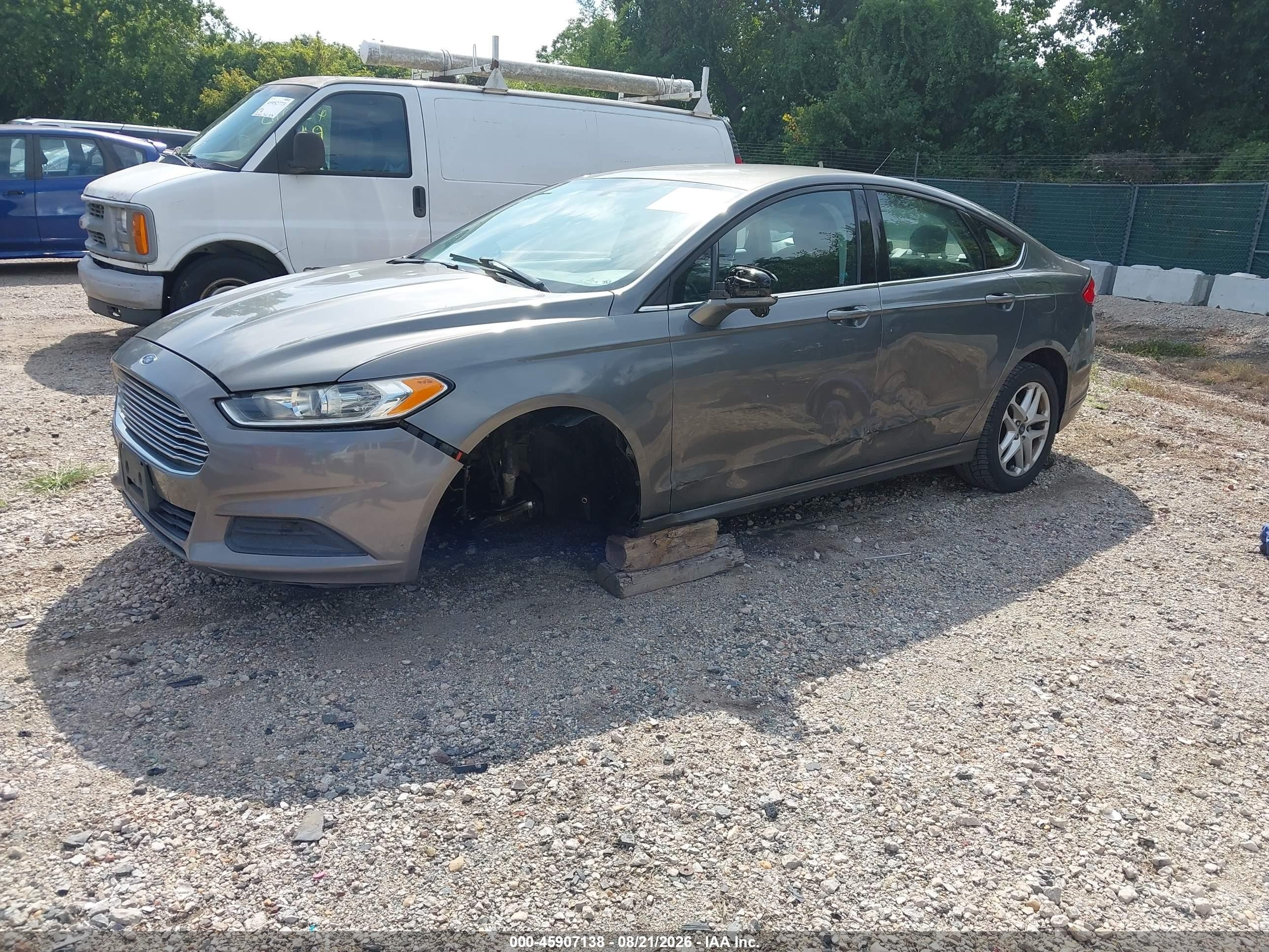 2014 Ford Fusion Se Серый vin: 3FA6P0H70ER118991
