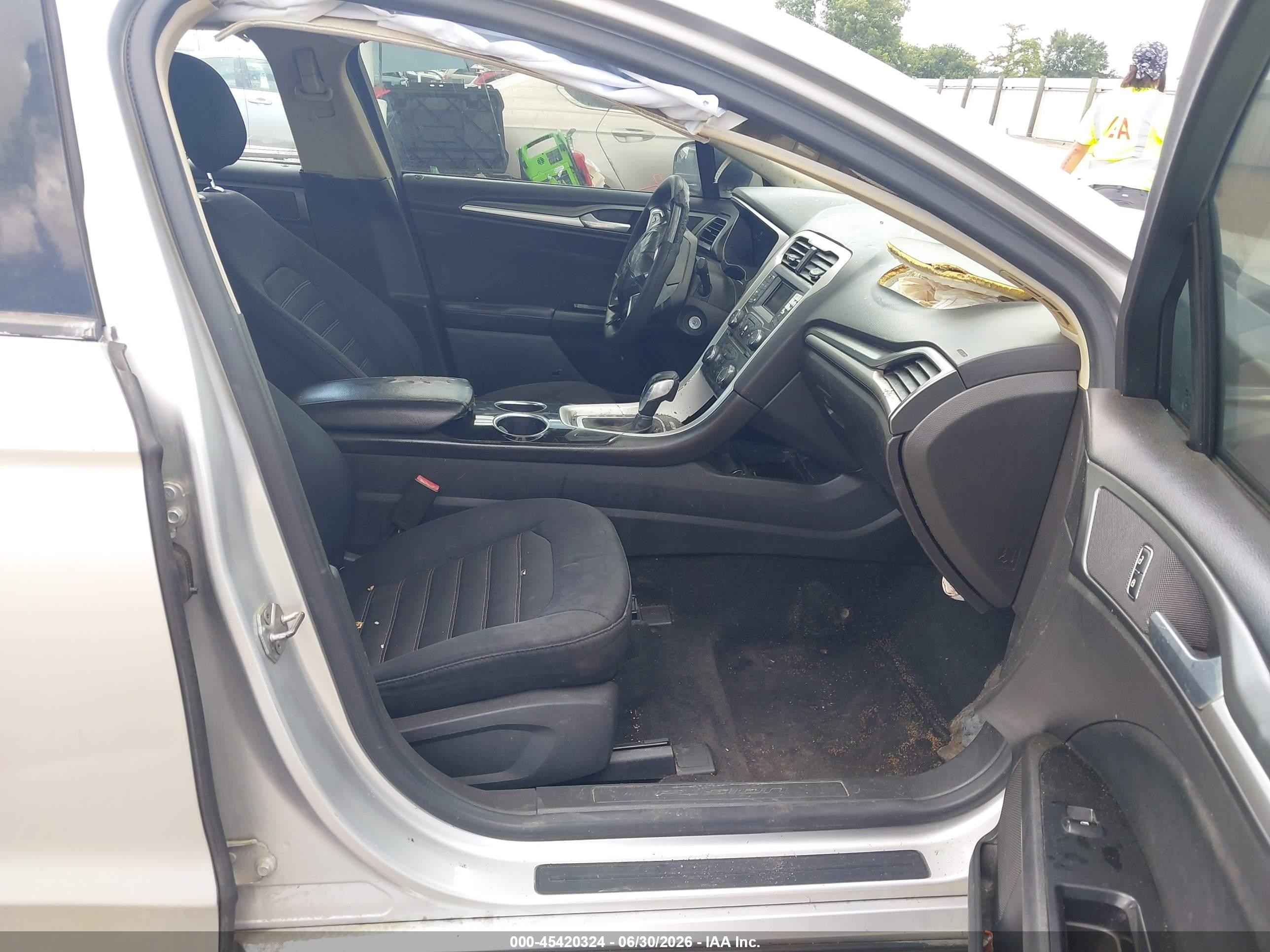 2014 Ford Fusion Se Silver vin: 3FA6P0H70ER122801