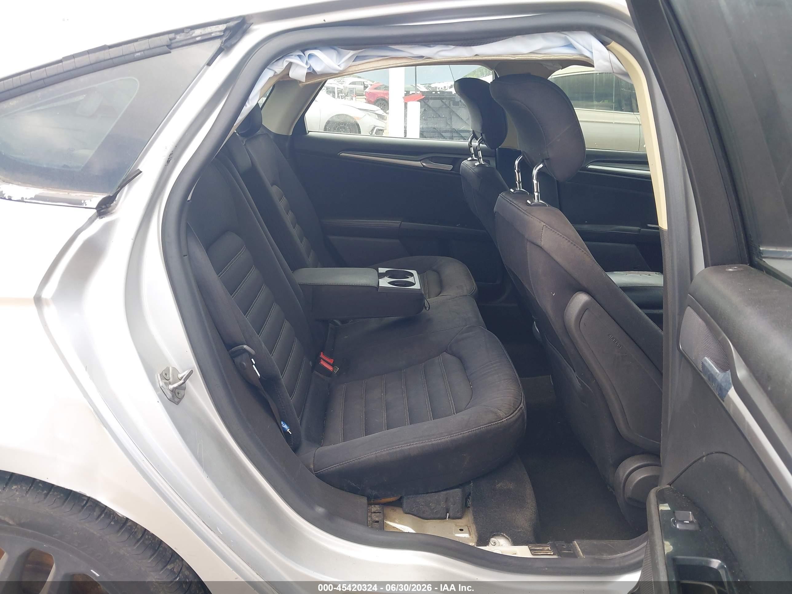 2014 Ford Fusion Se Silver vin: 3FA6P0H70ER122801